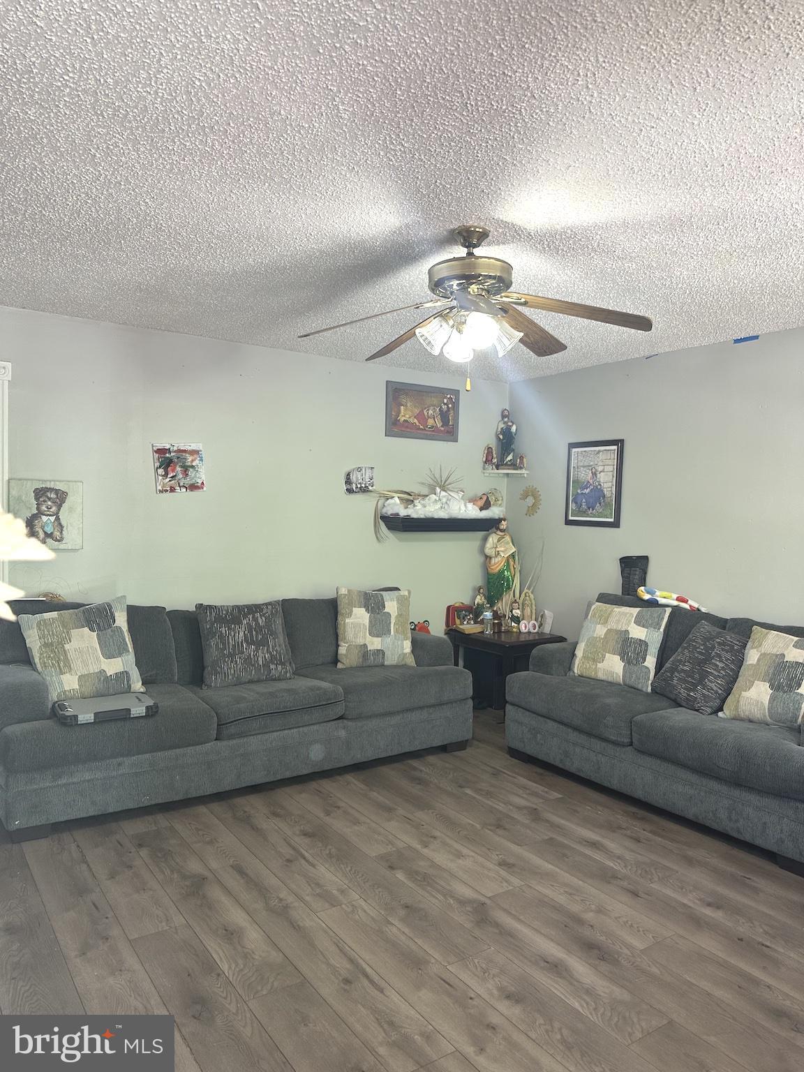 ORCHARD HILL - Residential