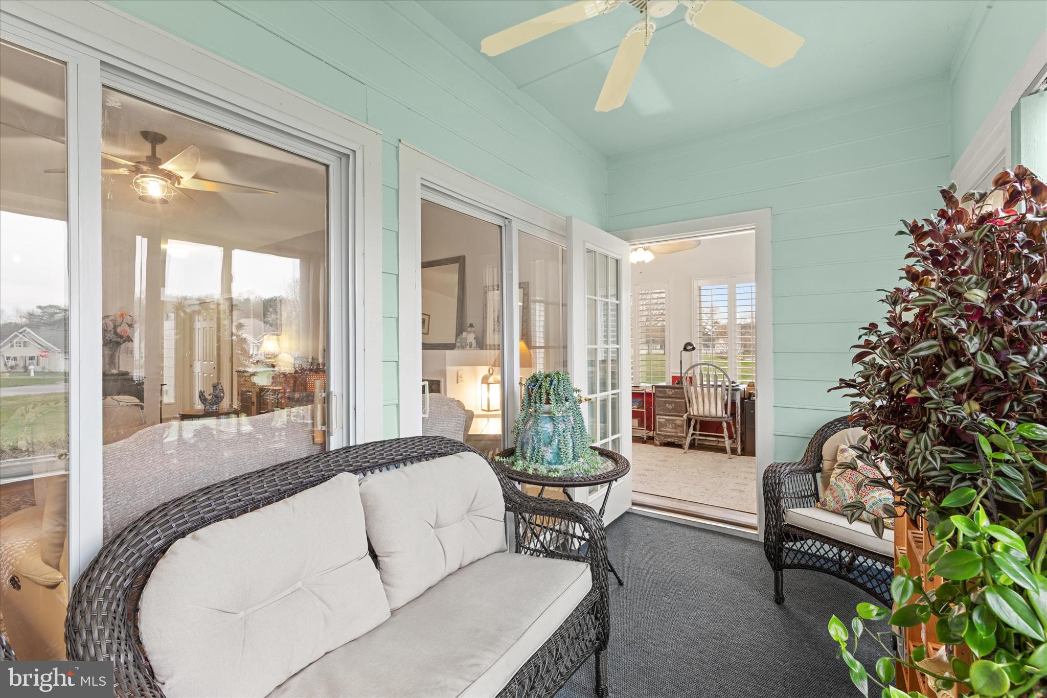 HEARTHSTONE MANOR - Residential