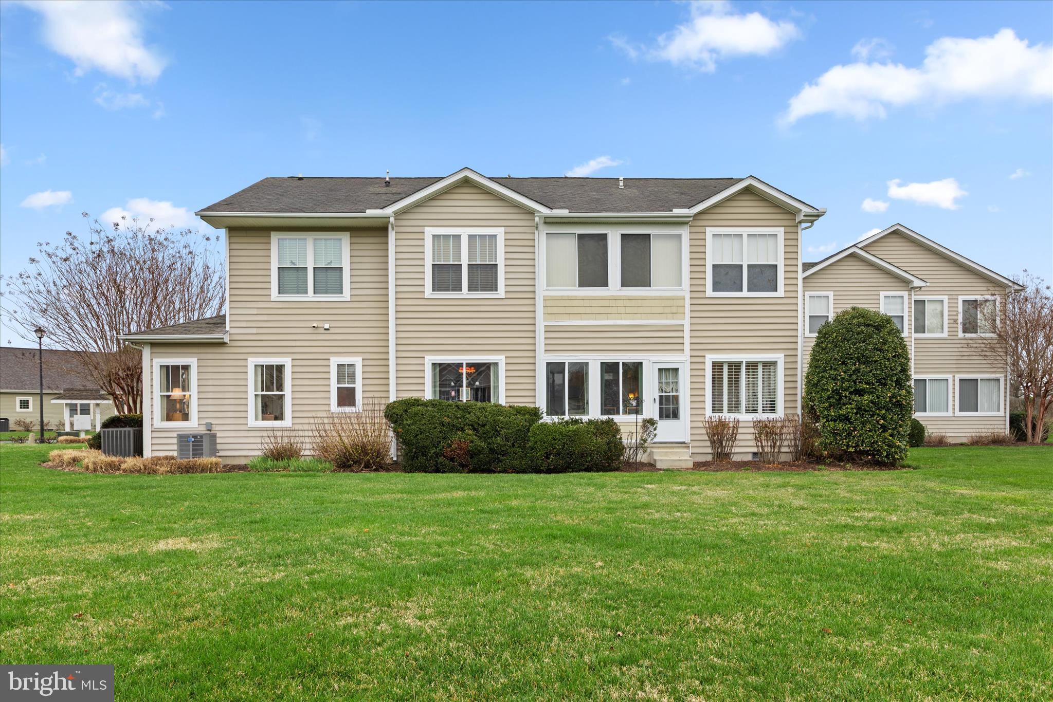 HEARTHSTONE MANOR - Residential