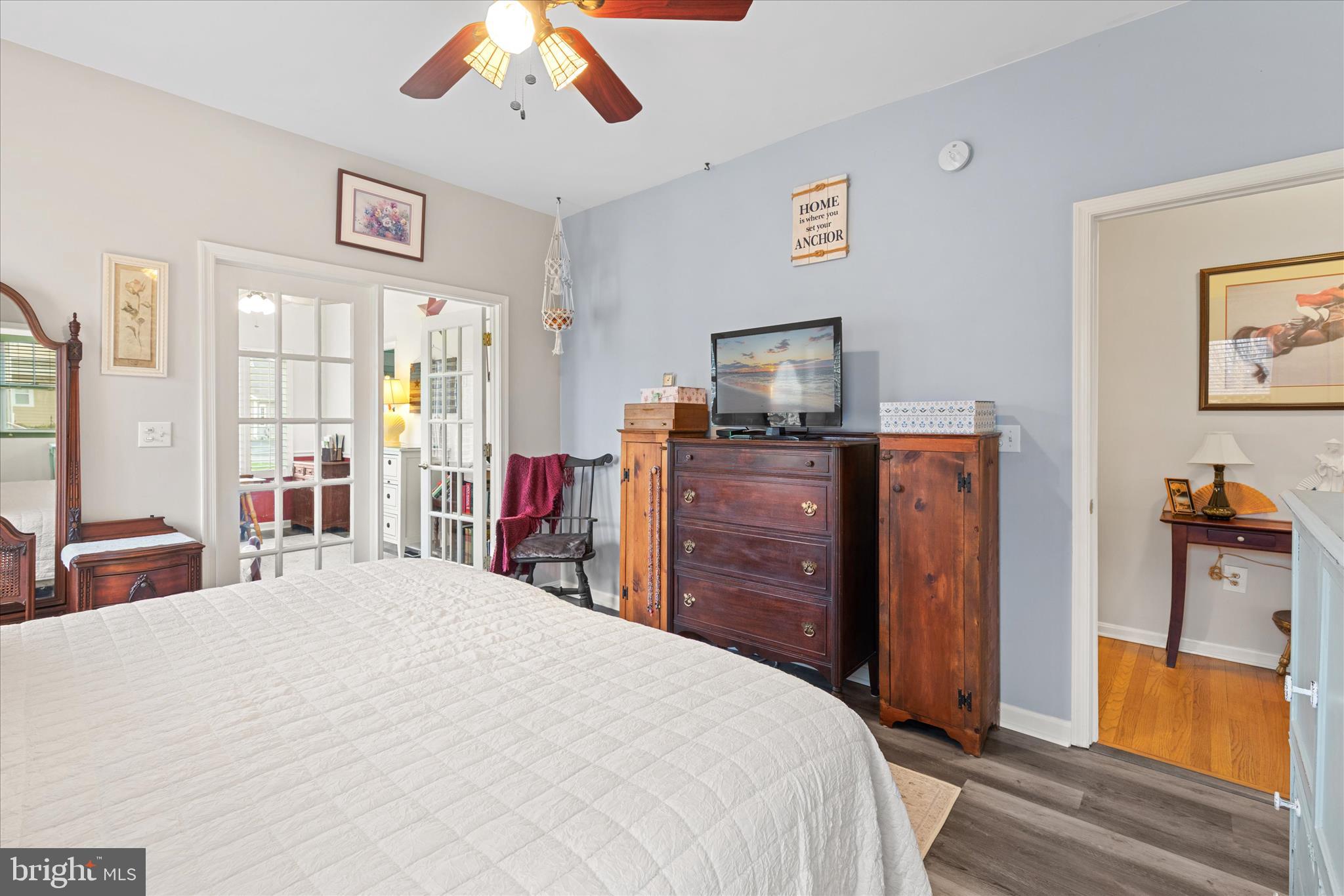 HEARTHSTONE MANOR - Residential