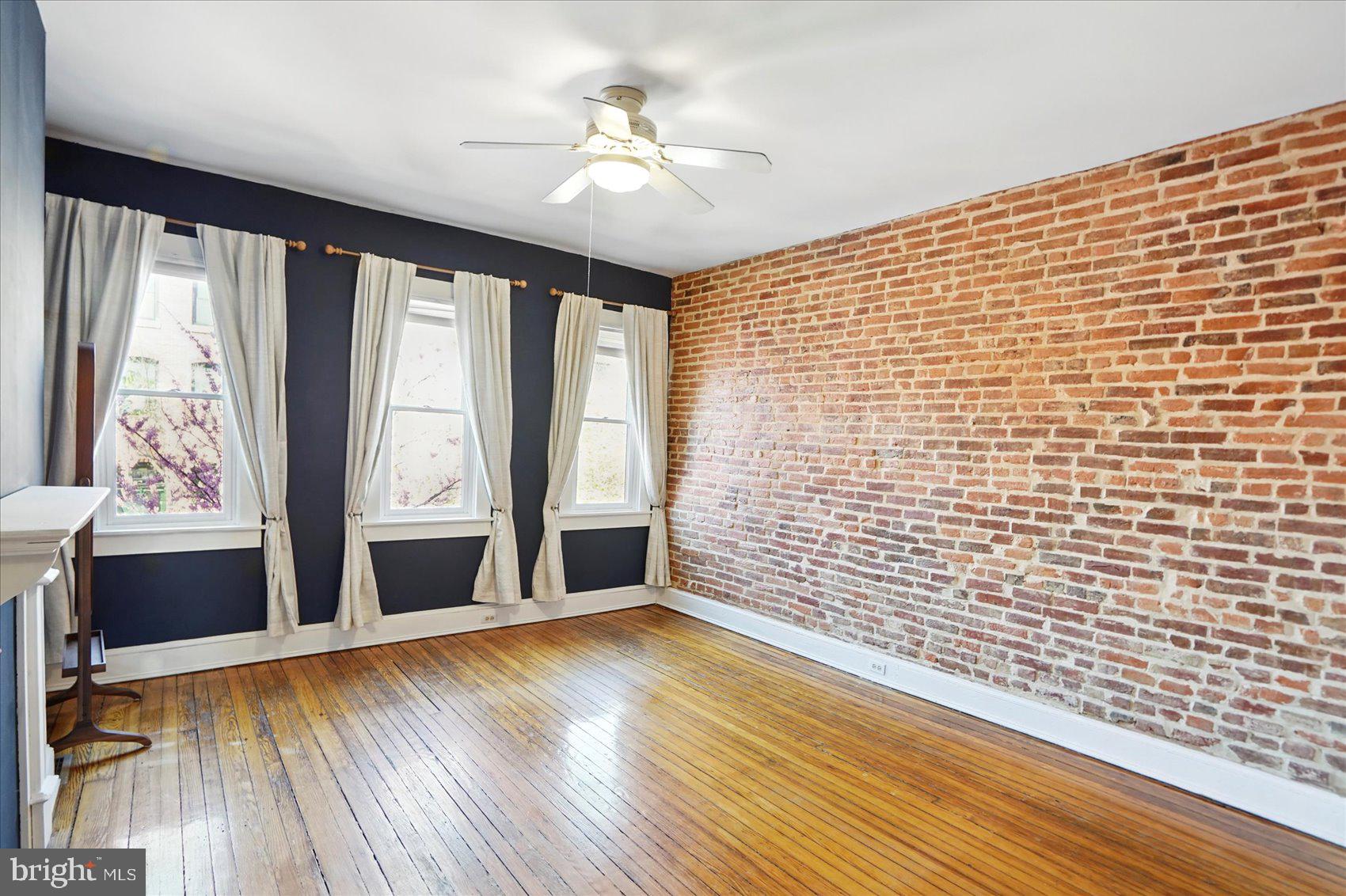 BUTCHERS HILL - Residential