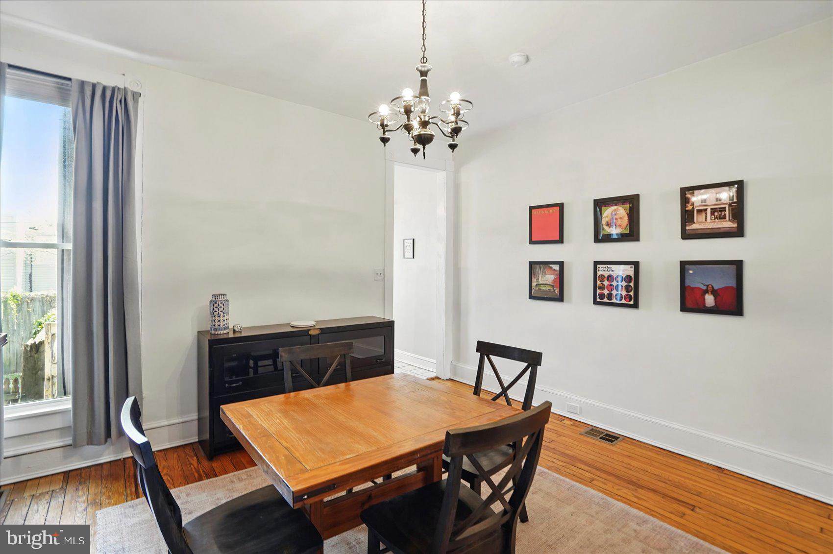 BUTCHERS HILL - Residential