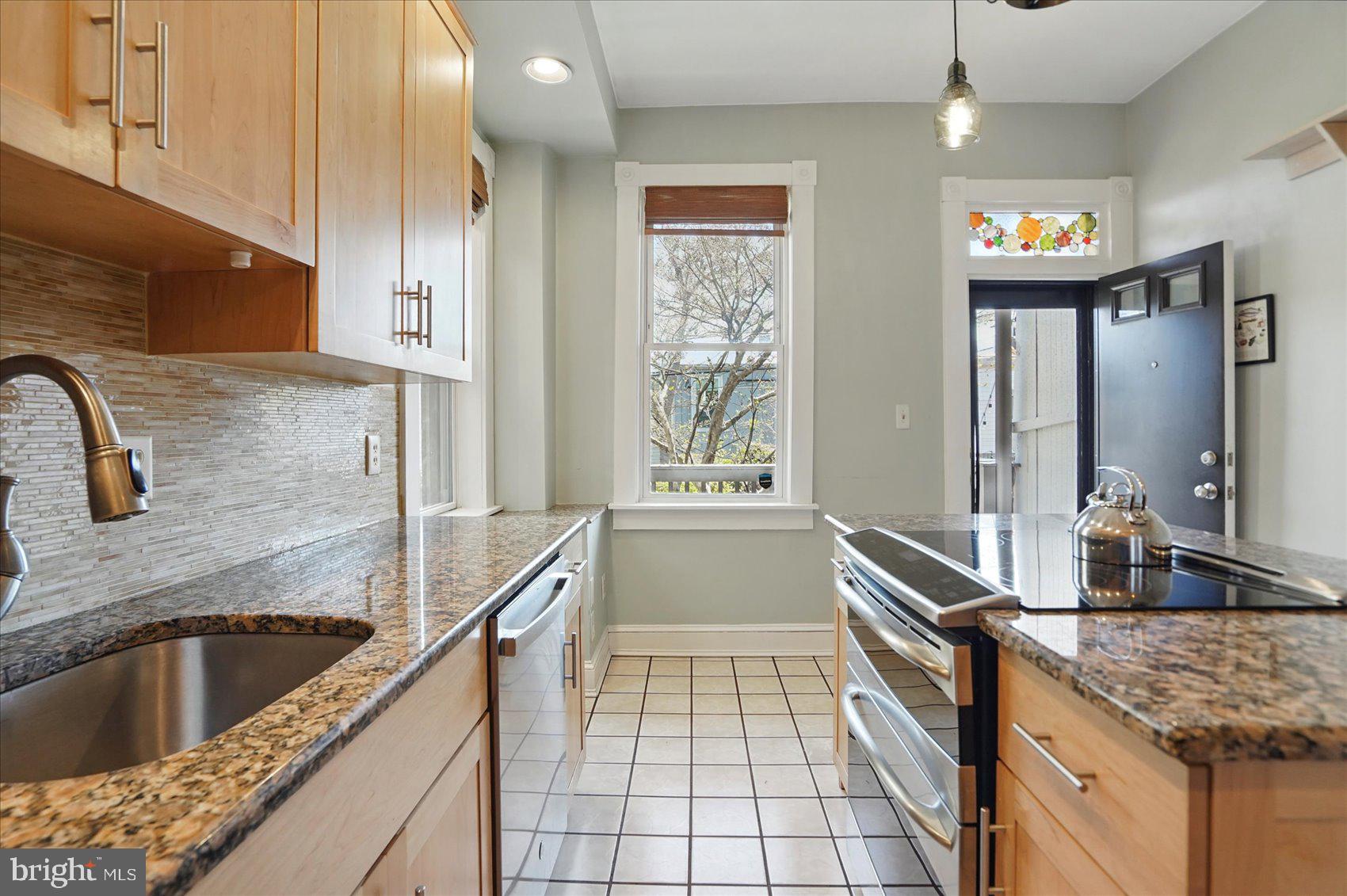 BUTCHERS HILL - Residential