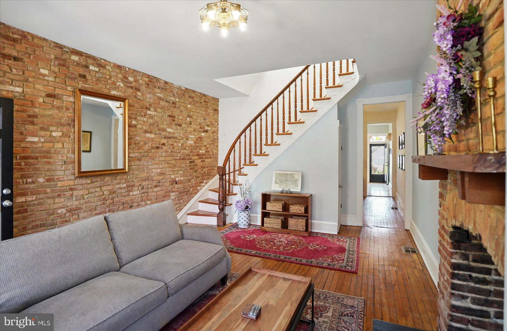 BUTCHERS HILL - Residential