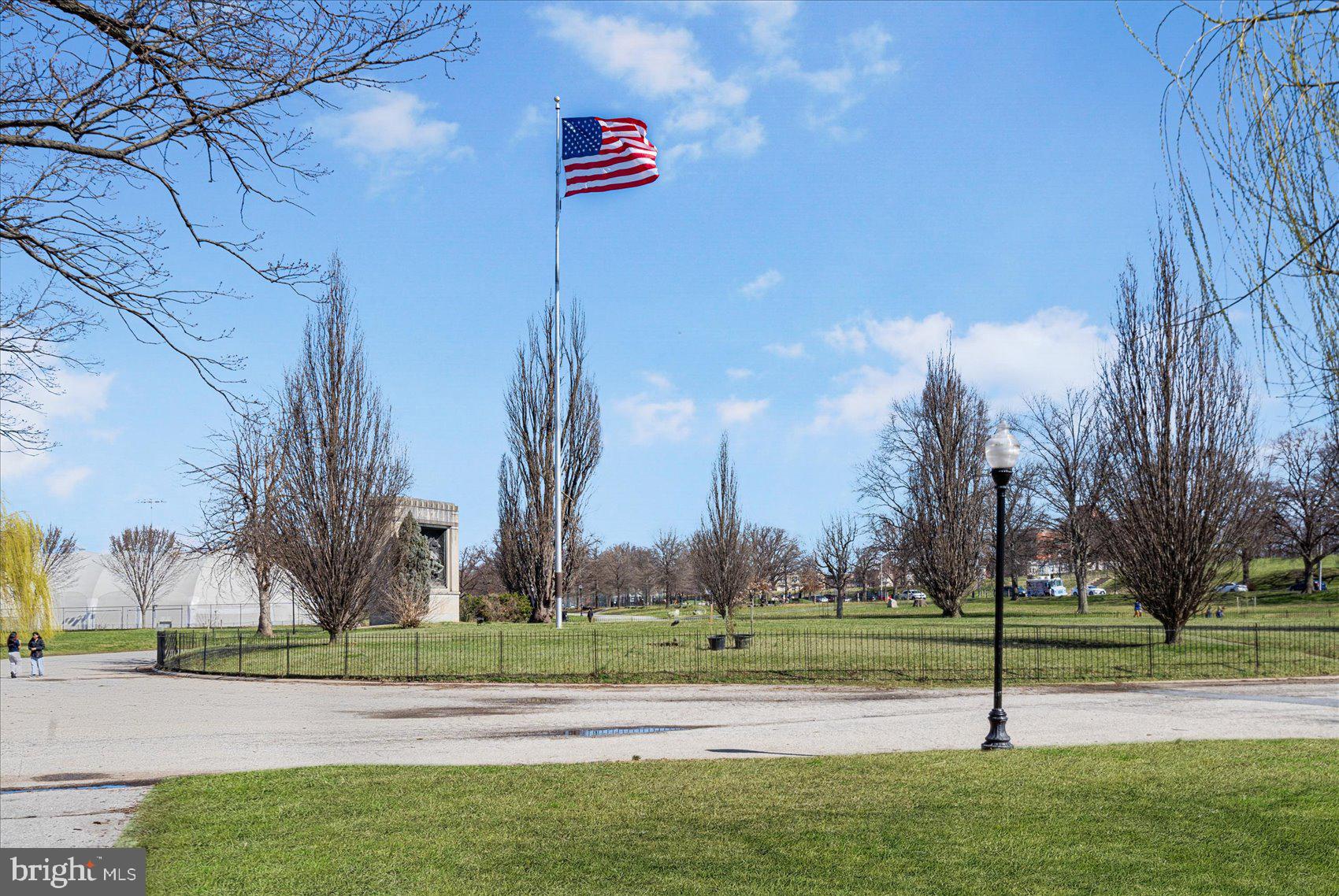 BUTCHERS HILL - Residential