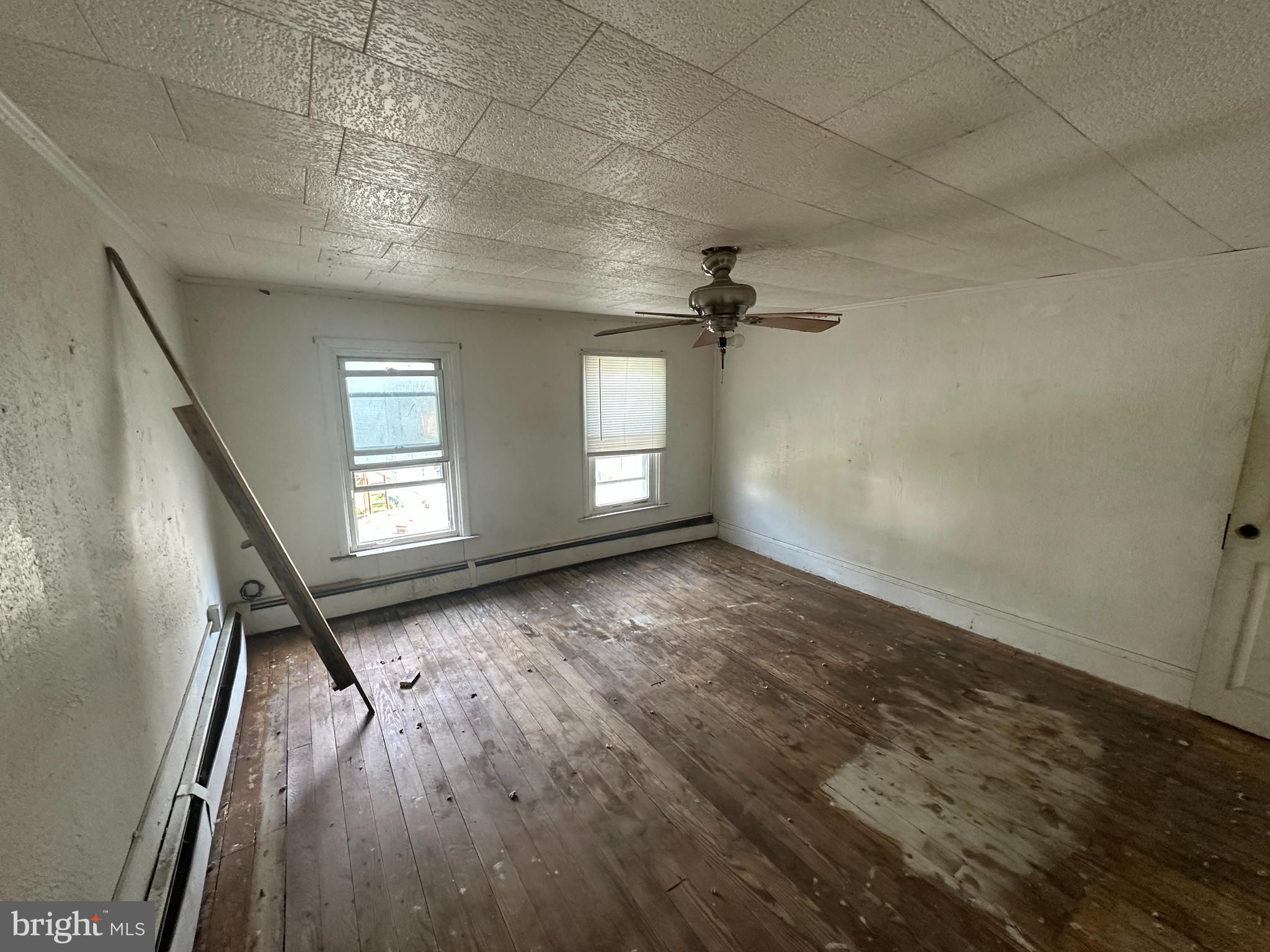 NEW PHILADELPHIA - Residential