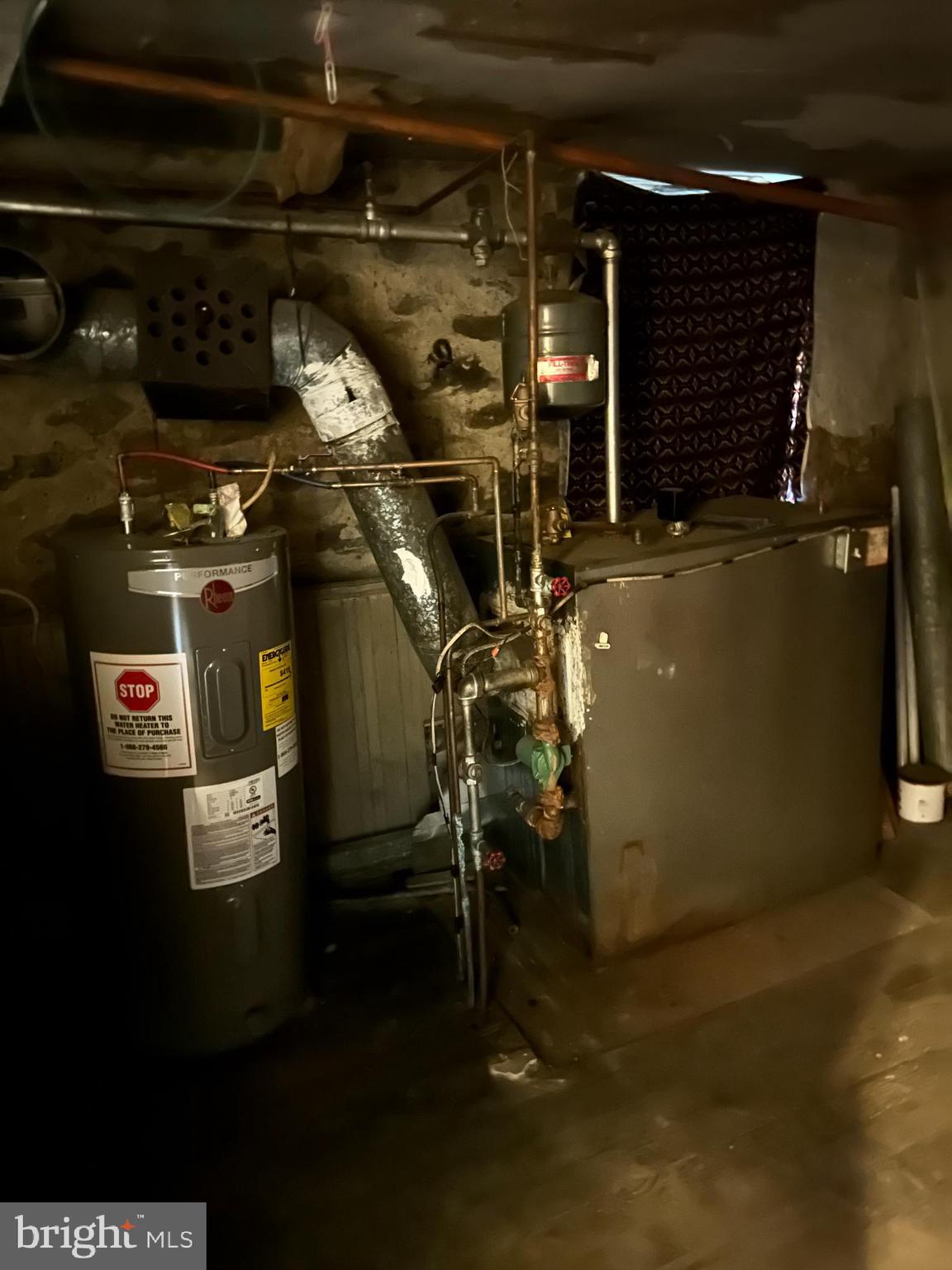 NEW PHILADELPHIA - Residential