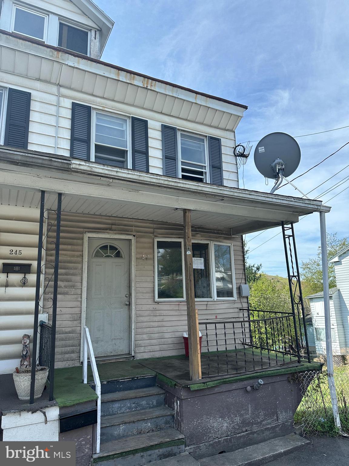 NEW PHILADELPHIA - Residential