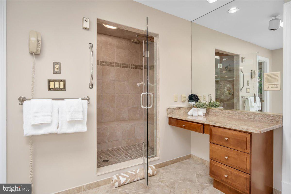 AVERY FOREST - Residential