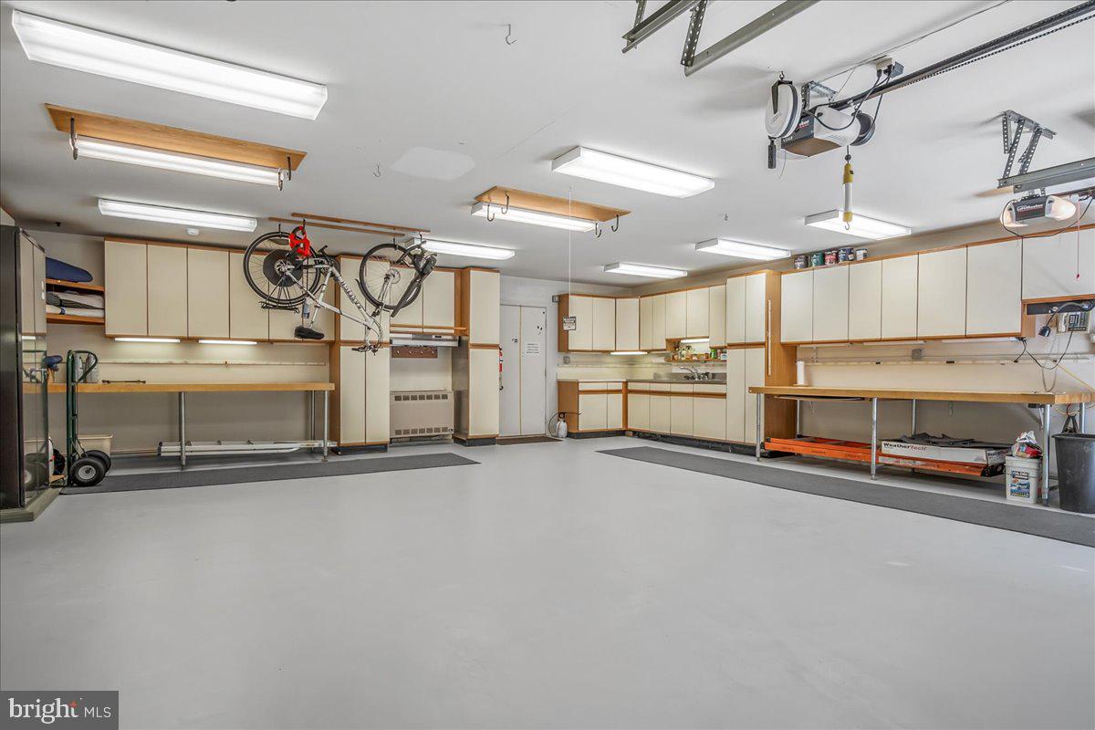 AVERY FOREST - Residential