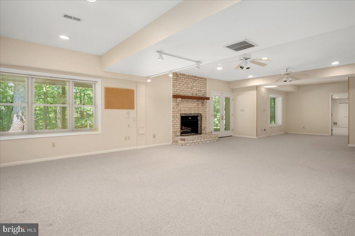 AVERY FOREST - Residential