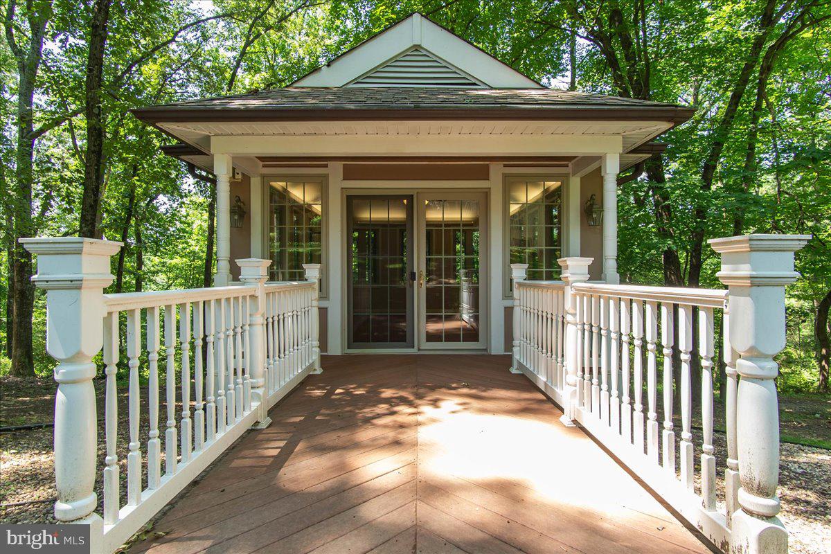 AVERY FOREST - Residential