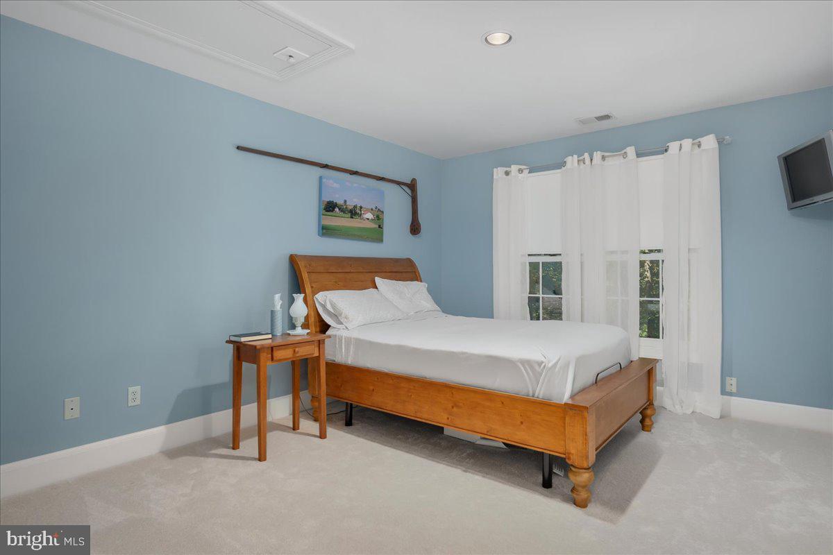 AVERY FOREST - Residential