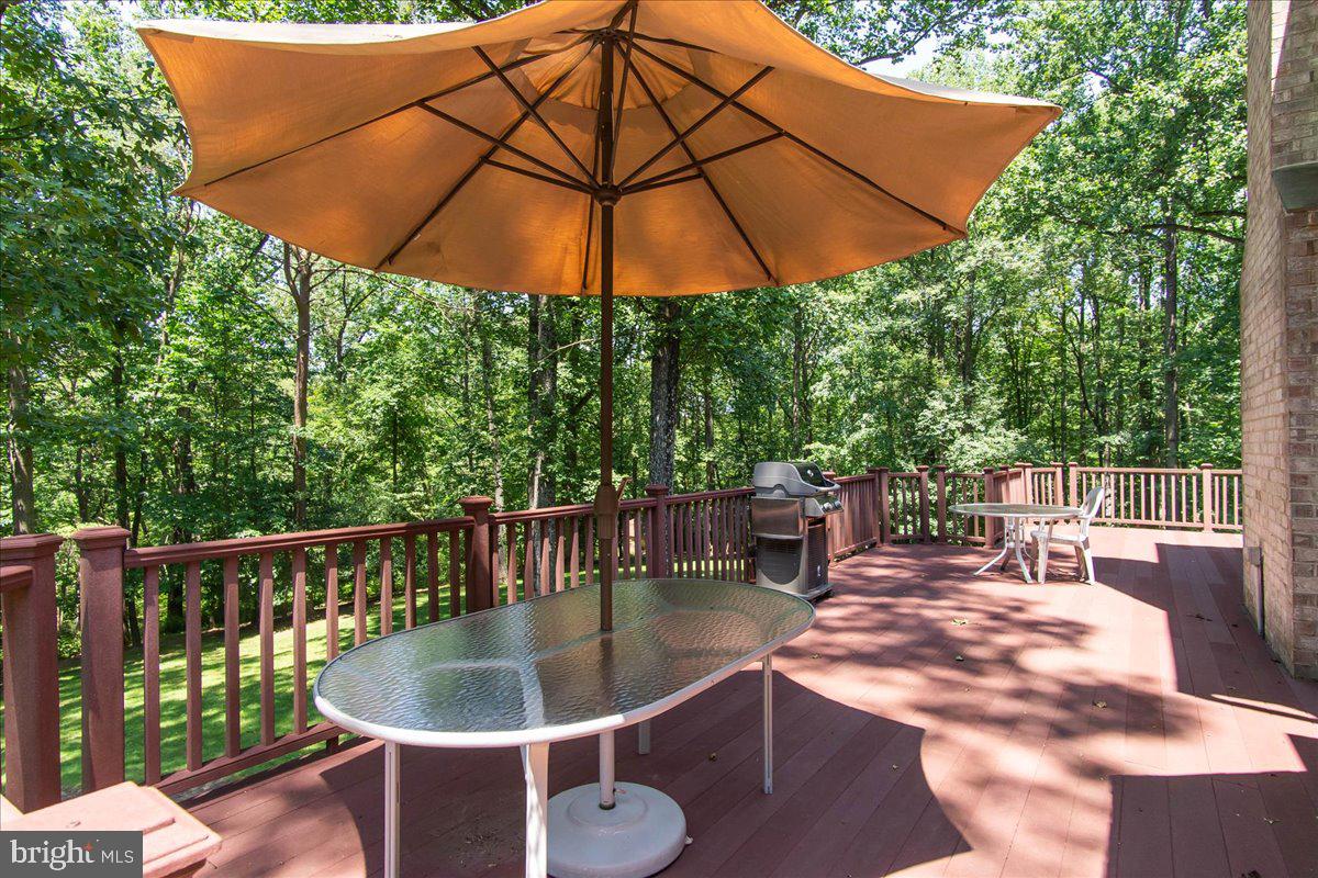 AVERY FOREST - Residential