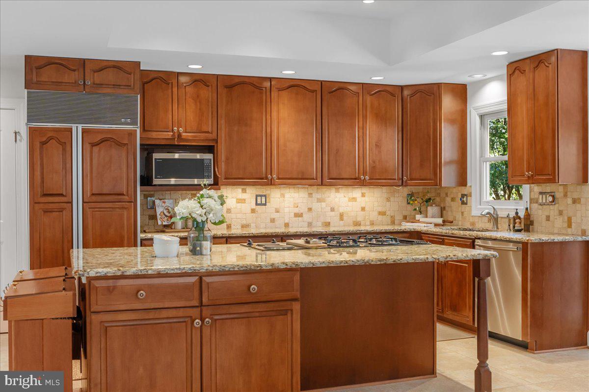 AVERY FOREST - Residential