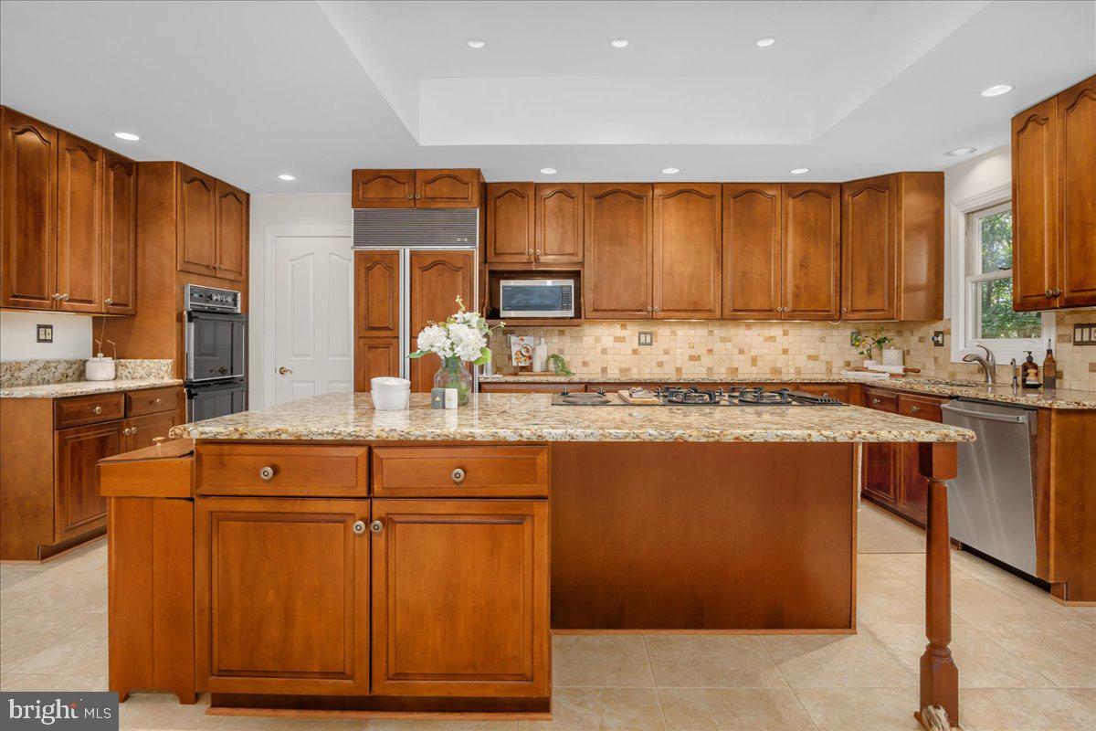 AVERY FOREST - Residential