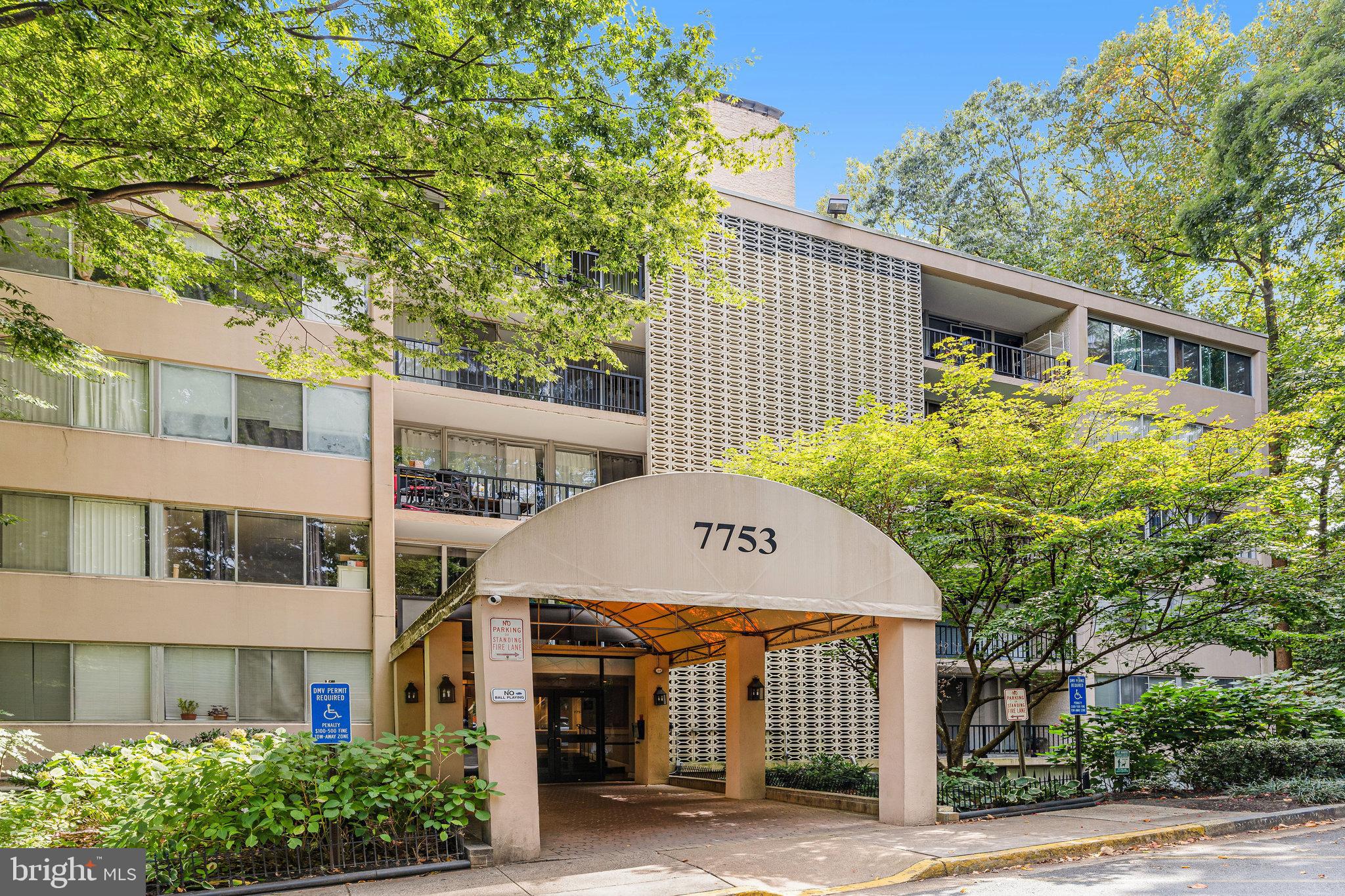 IVYMOUNT COURT - Residential