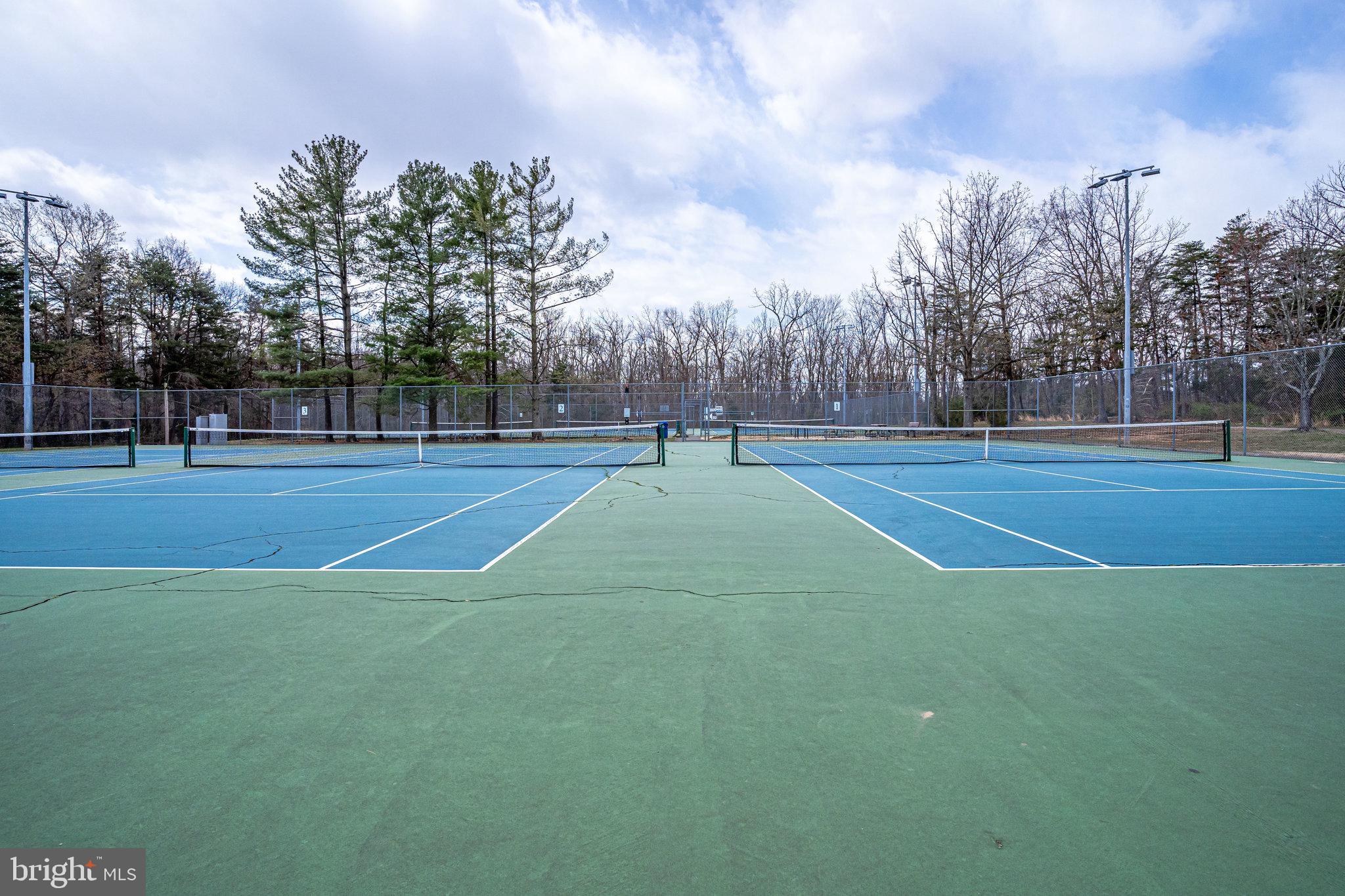 IVYMOUNT COURT - Residential