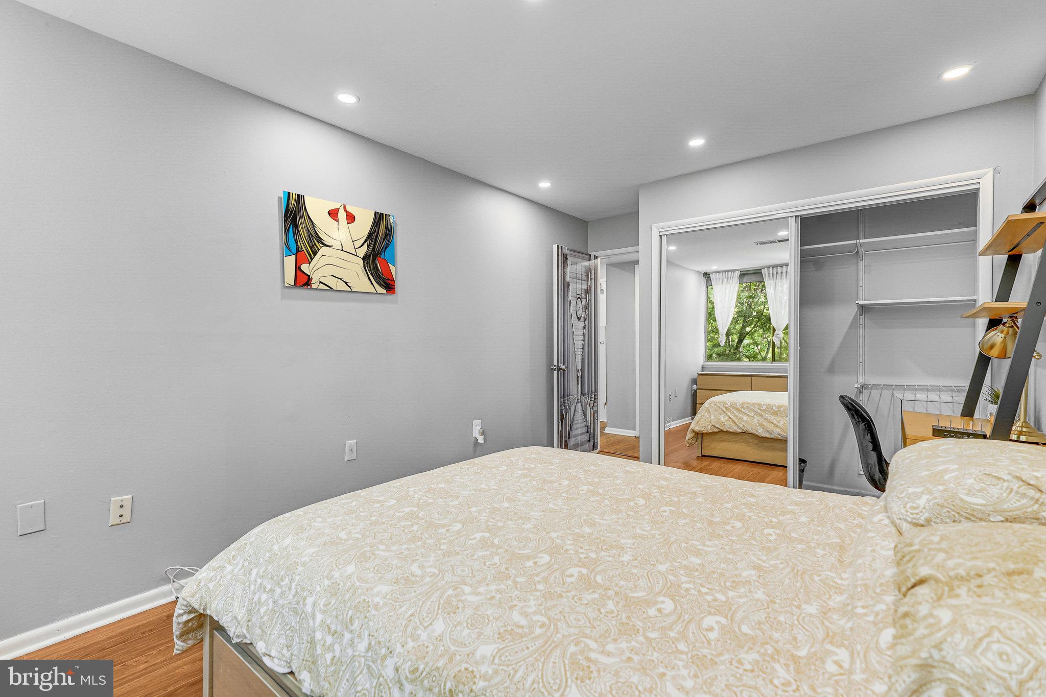 IVYMOUNT COURT - Residential