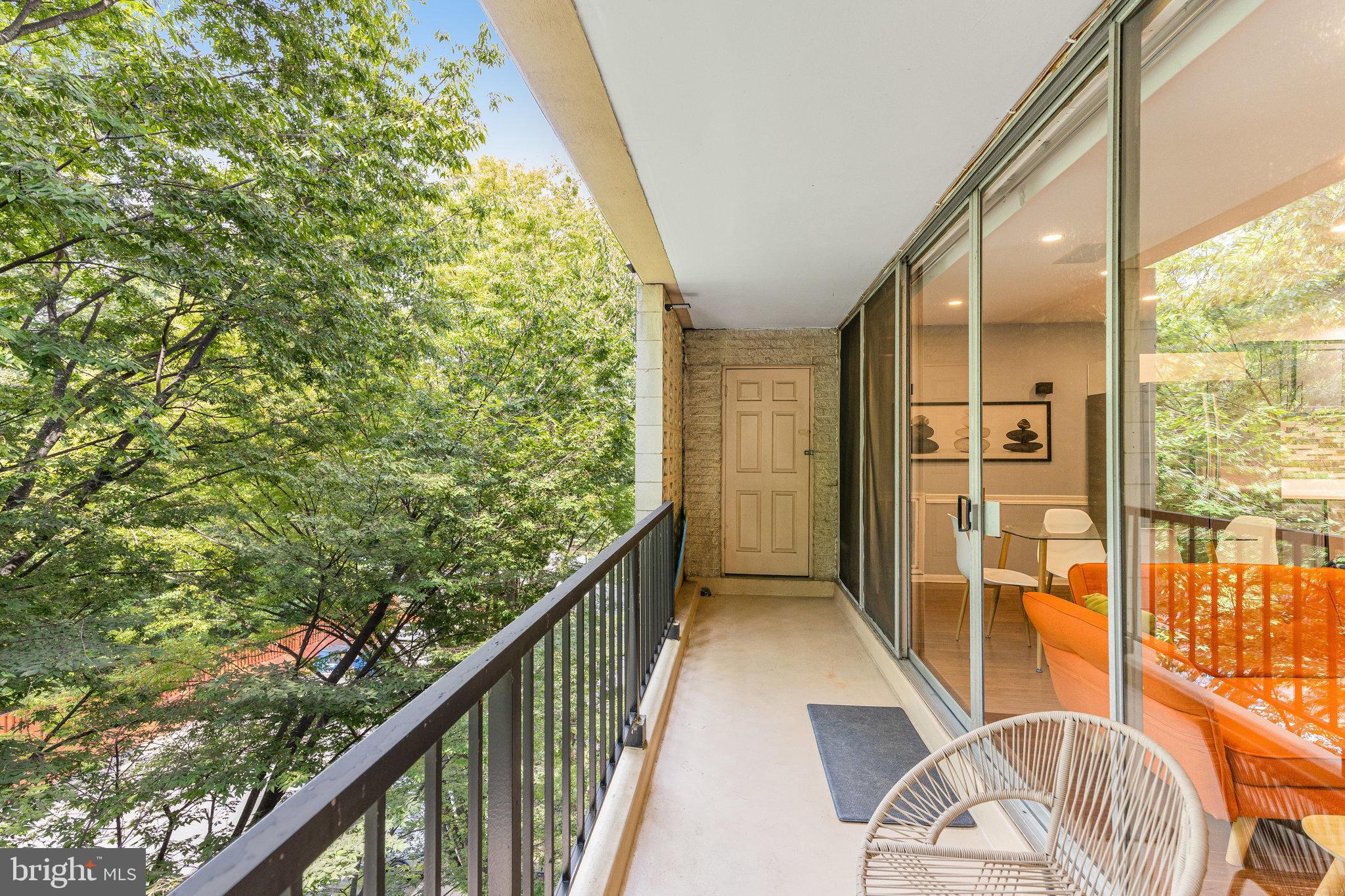 IVYMOUNT COURT - Residential