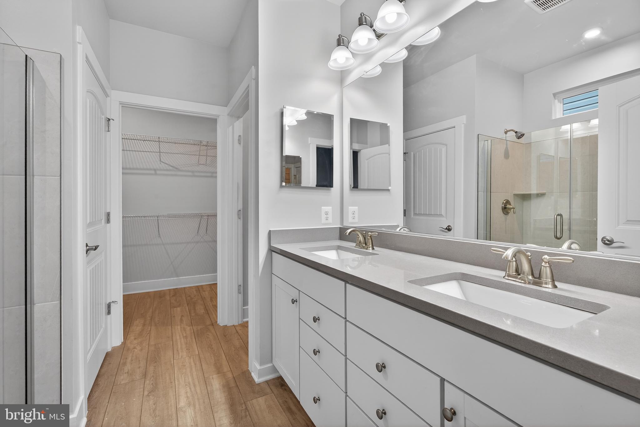 FOUR SEASONS AT KENT ISLAND - Residential