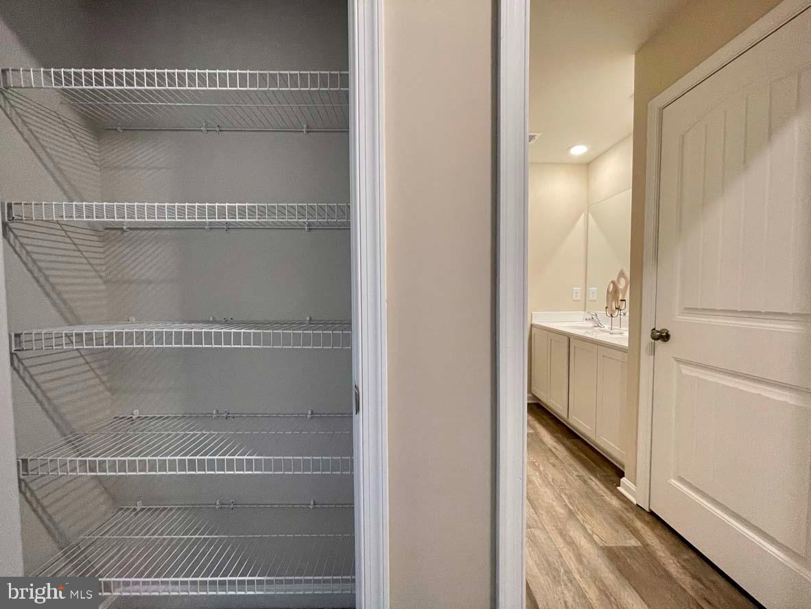 GANNON RANGE - Residential