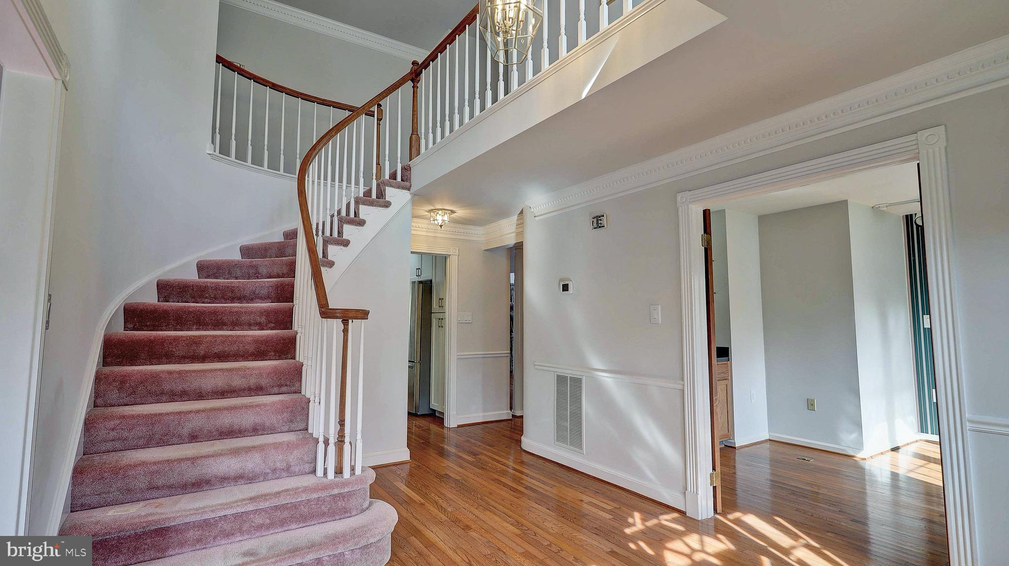 HAMPTON FOREST - Residential