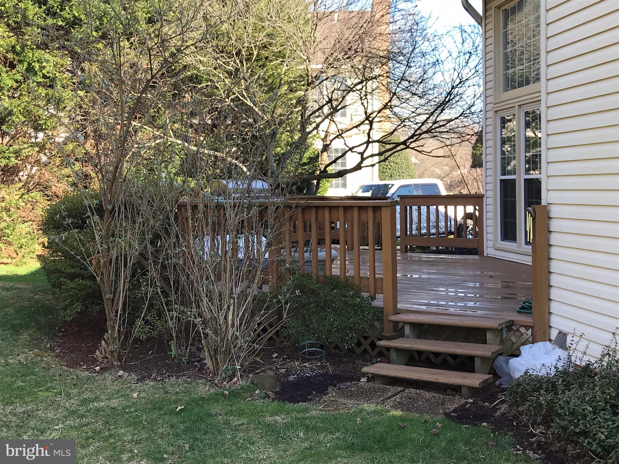 HAMPTON FOREST - Residential