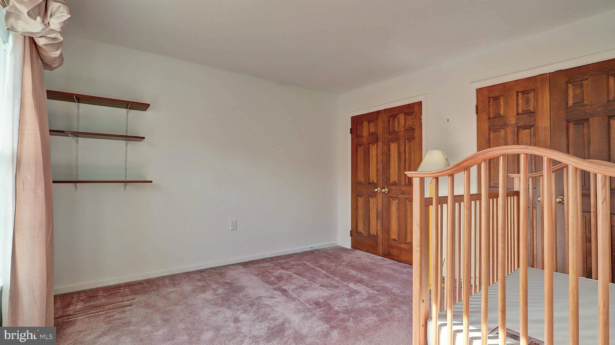 HAMPTON FOREST - Residential