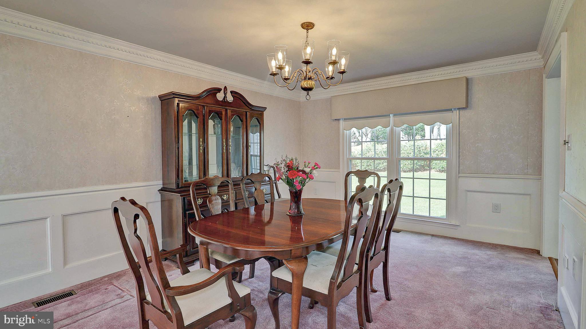 HAMPTON FOREST - Residential