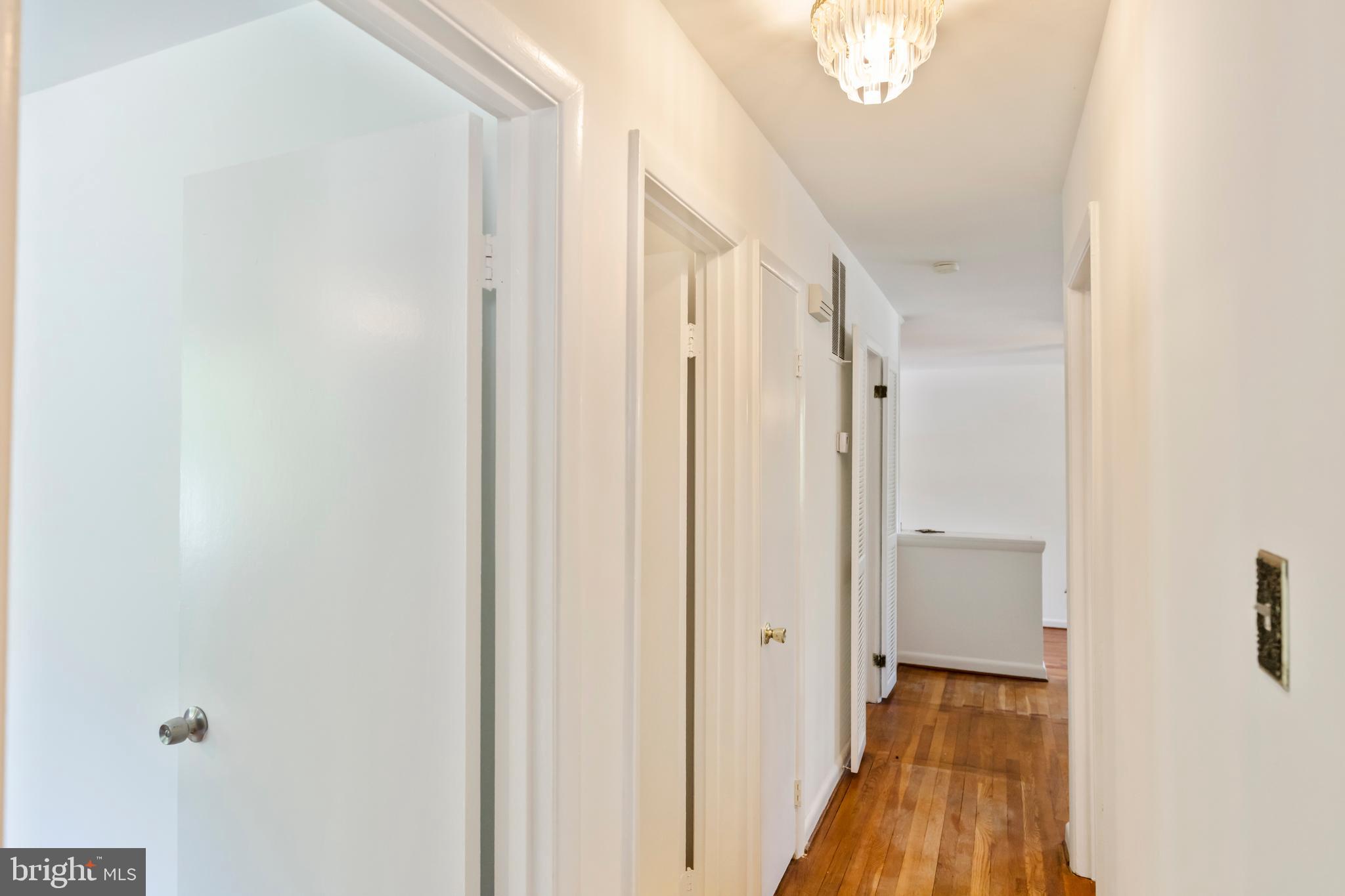 WHEATON WOODS - Residential