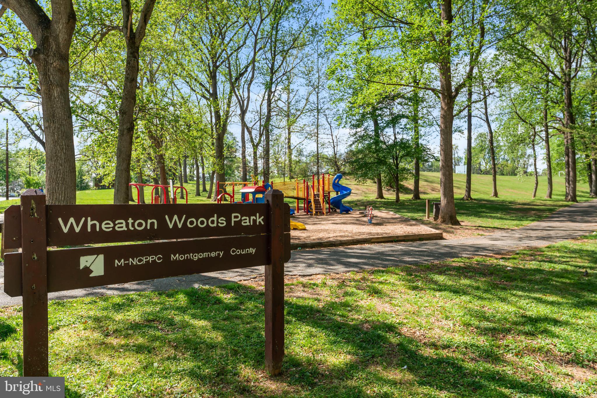 WHEATON WOODS - Residential