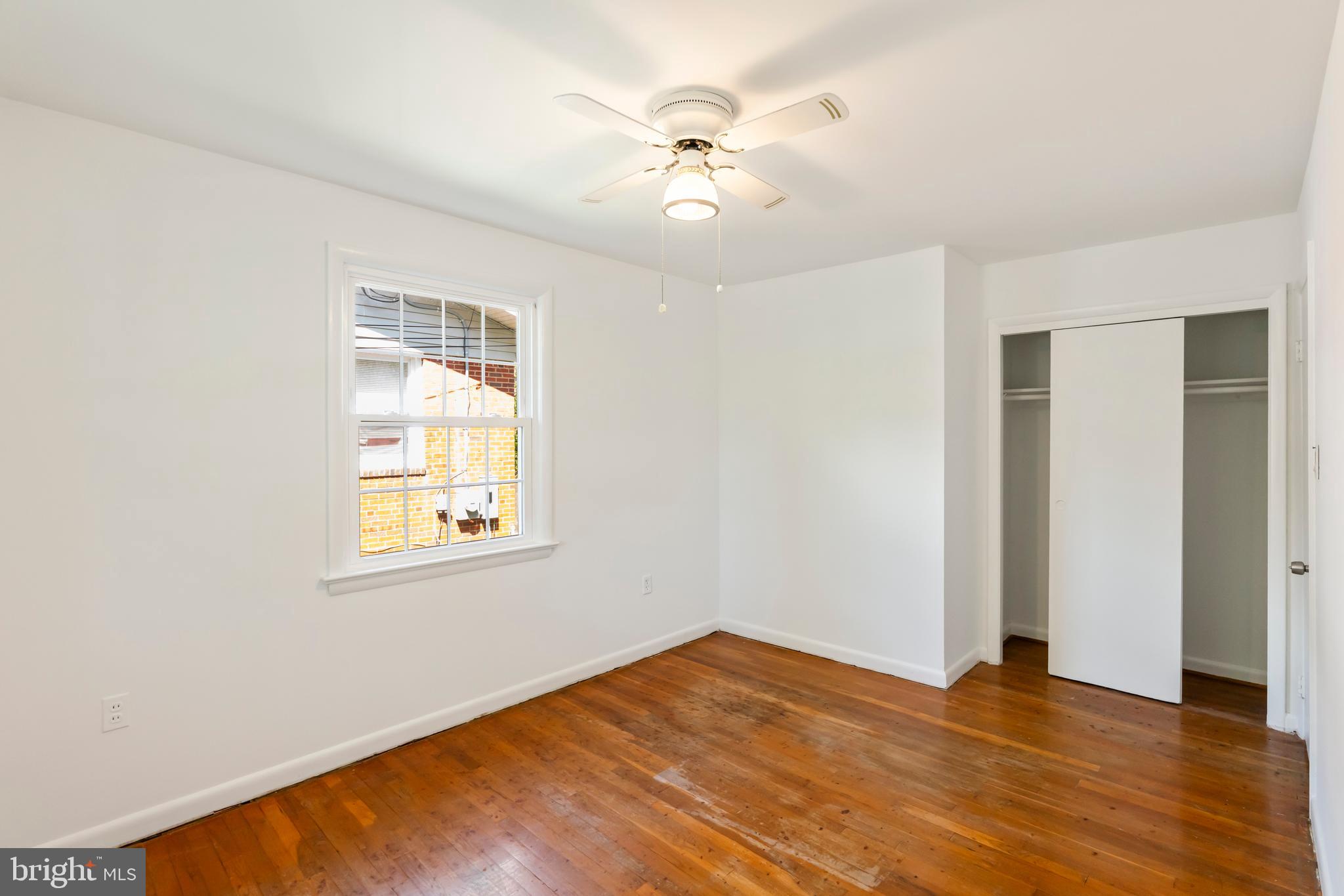 WHEATON WOODS - Residential