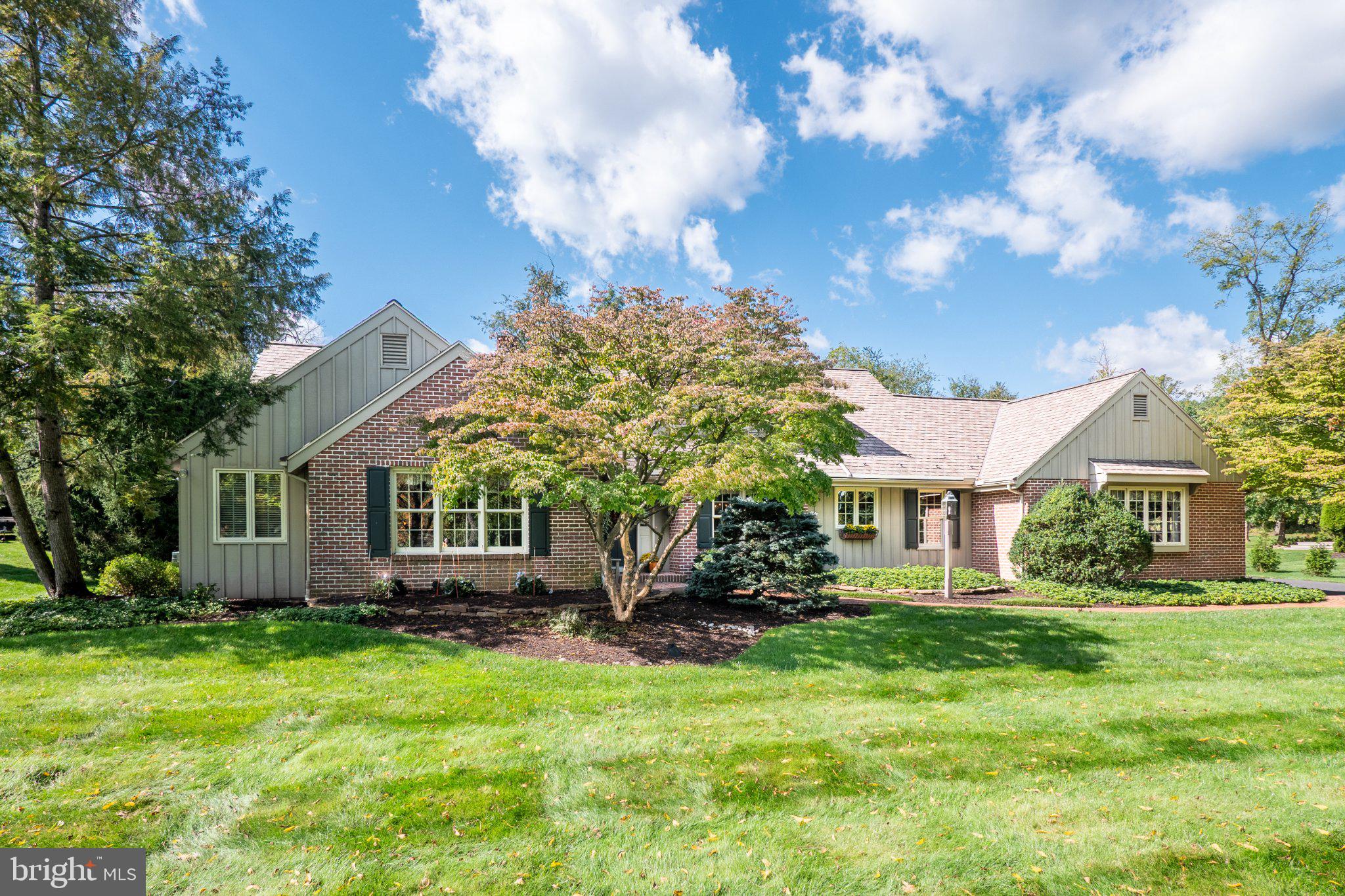 1814 WOODHAVEN DRIVE