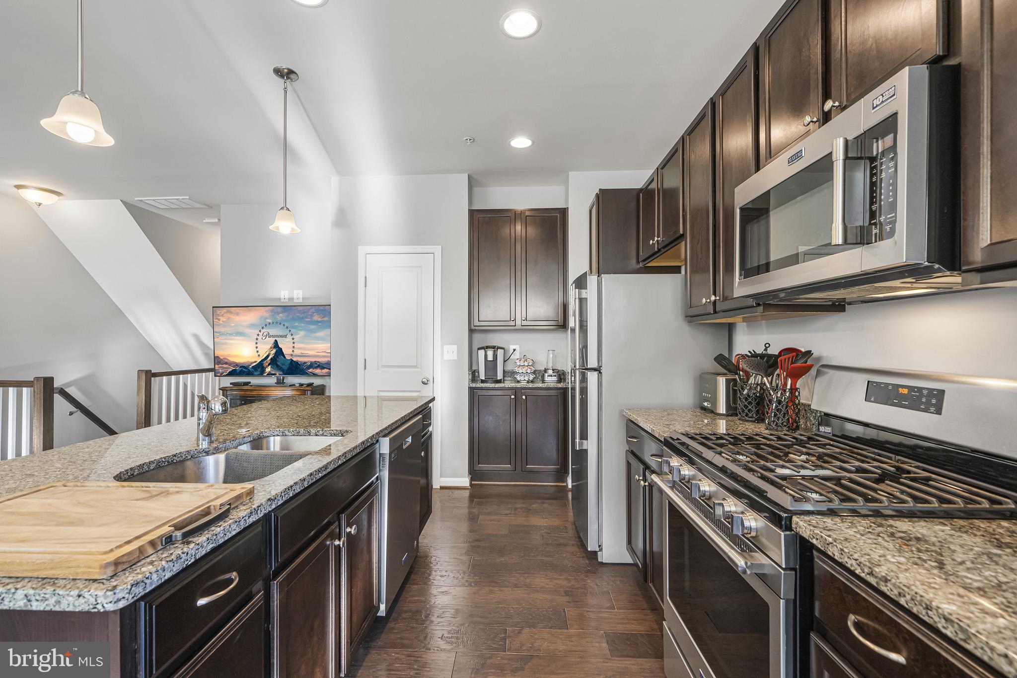 STEEPLECHASE - Residential