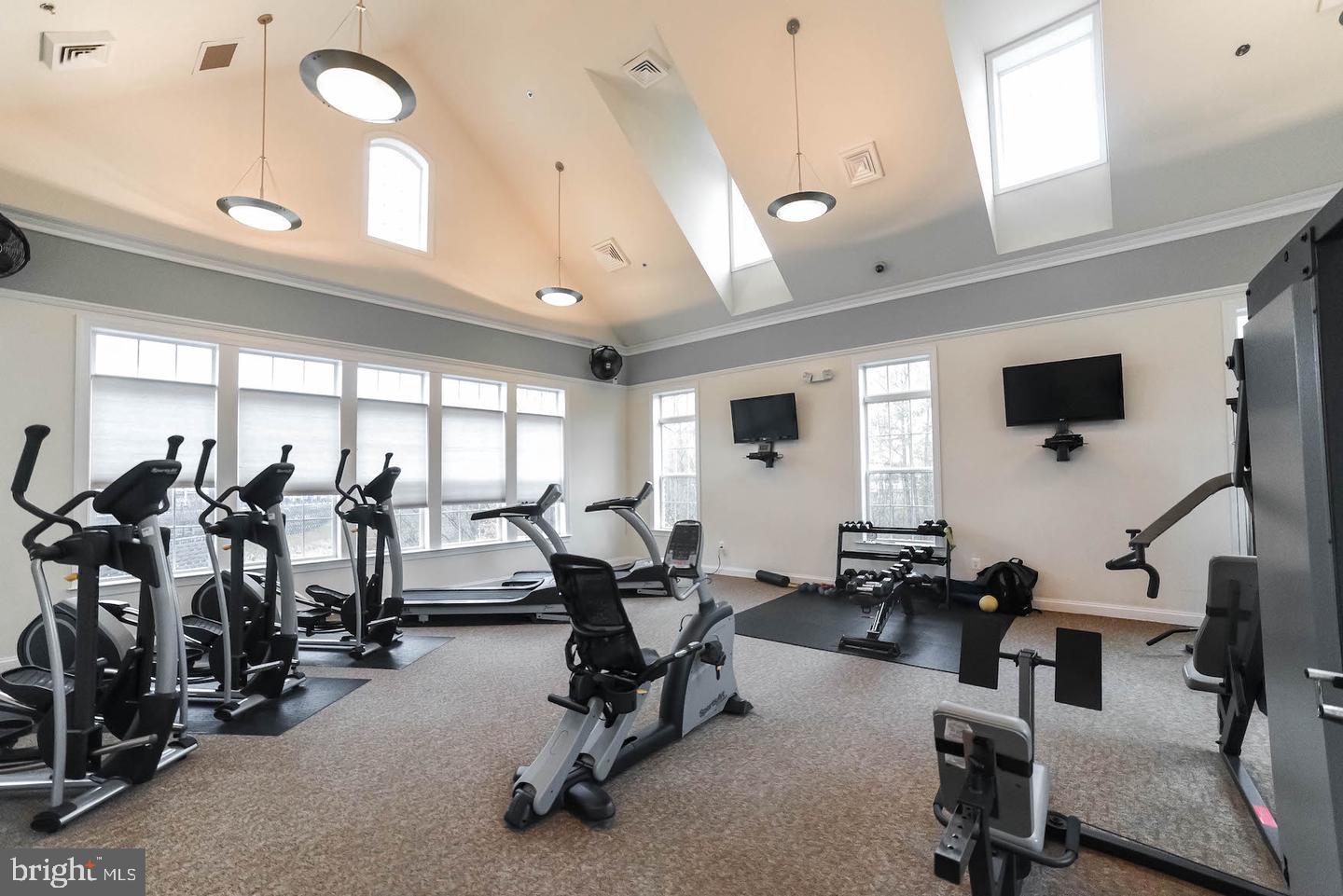 STEEPLECHASE - Residential