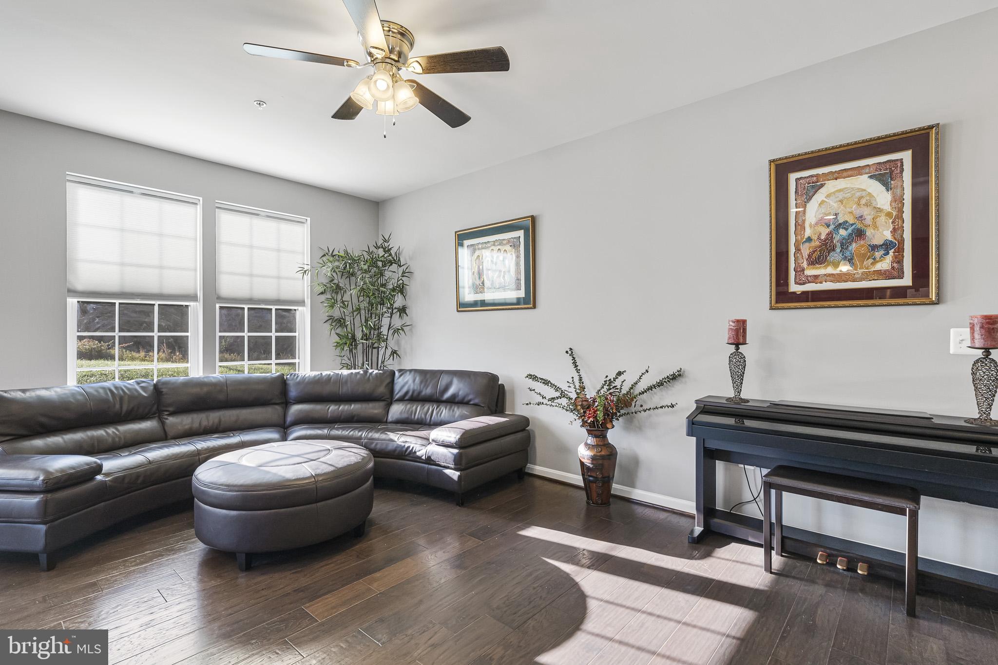 STEEPLECHASE - Residential