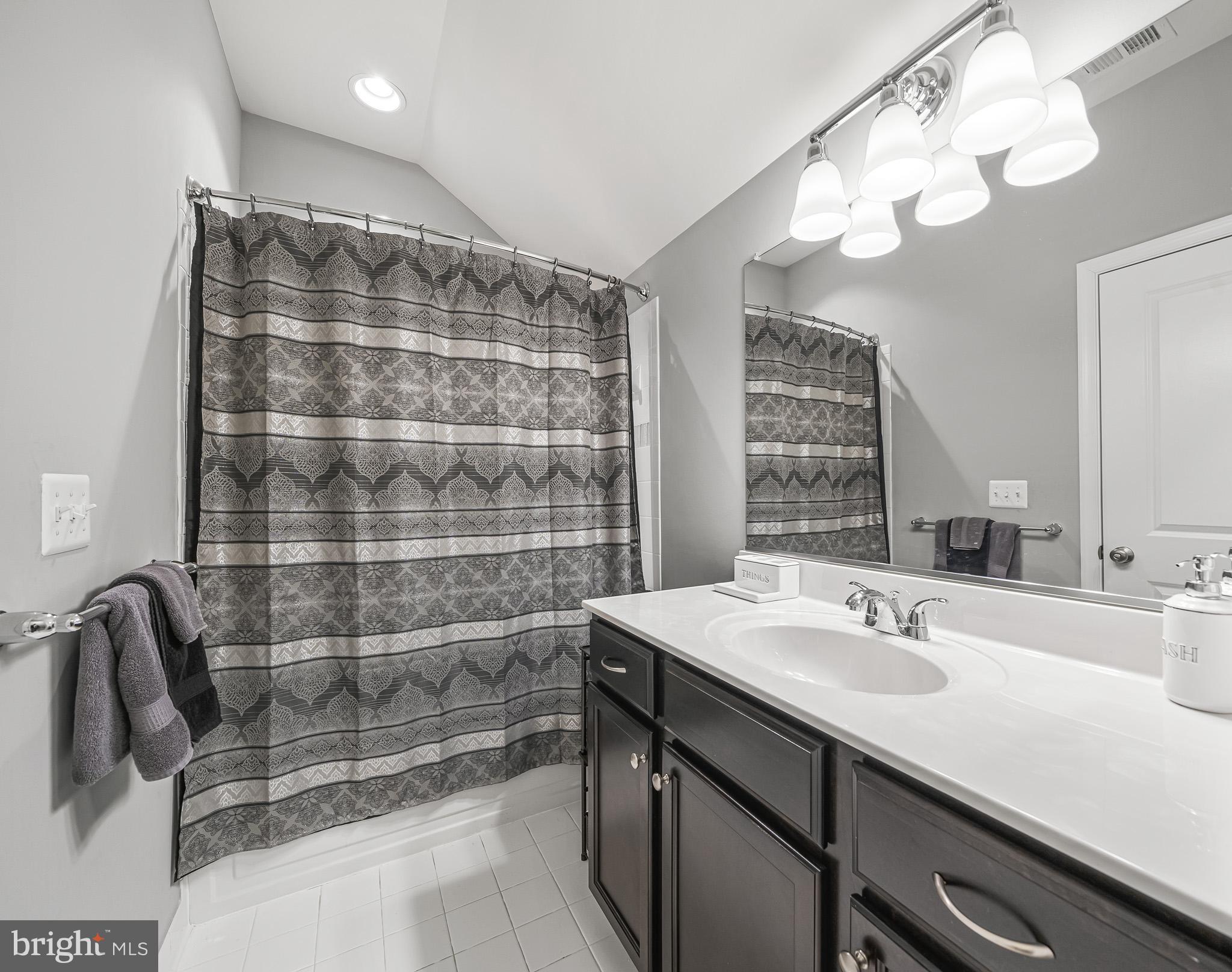 STEEPLECHASE - Residential