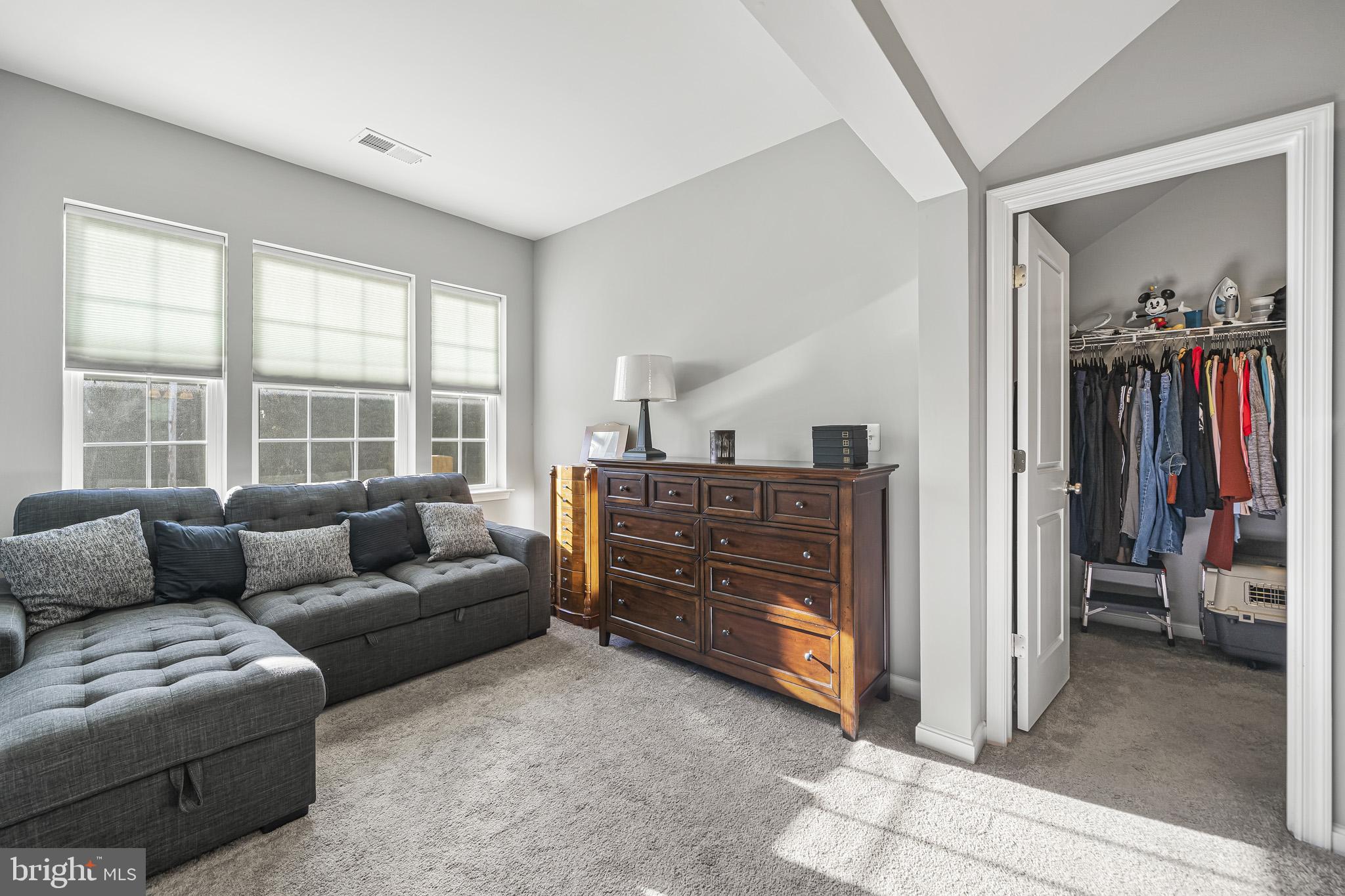 STEEPLECHASE - Residential