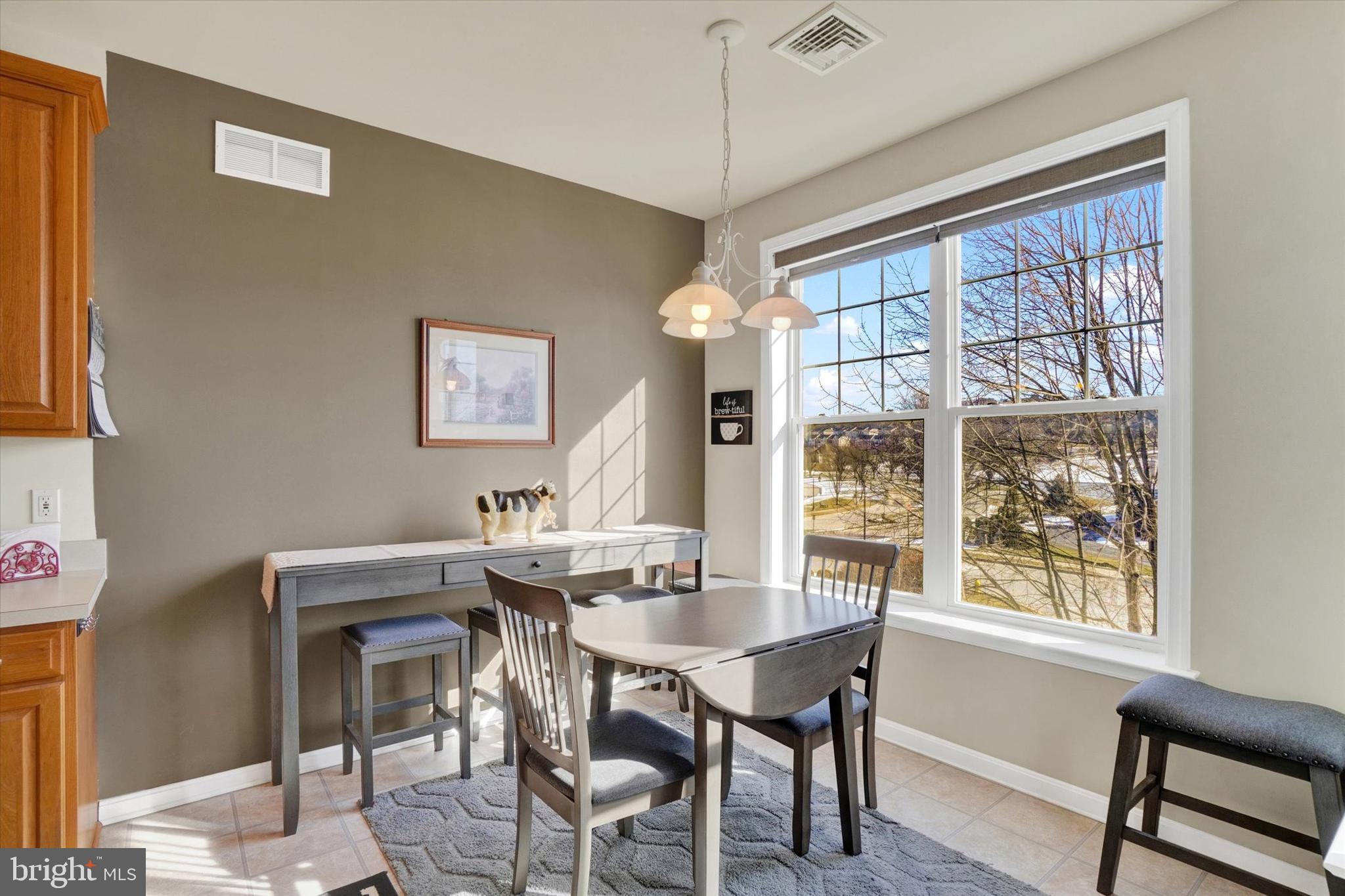 REGENTS GLEN - Residential