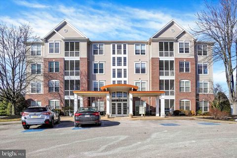 1010 CREST WAY 304 YORK PA 17403