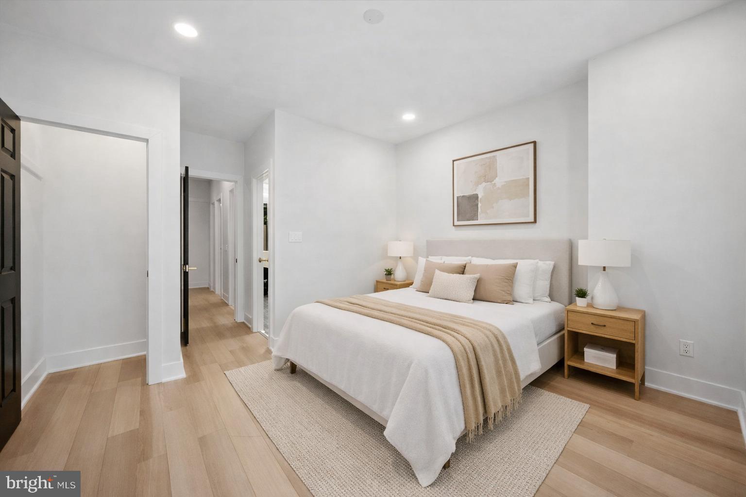 PHILADELPHIA (SOUTHWEST) - Residential