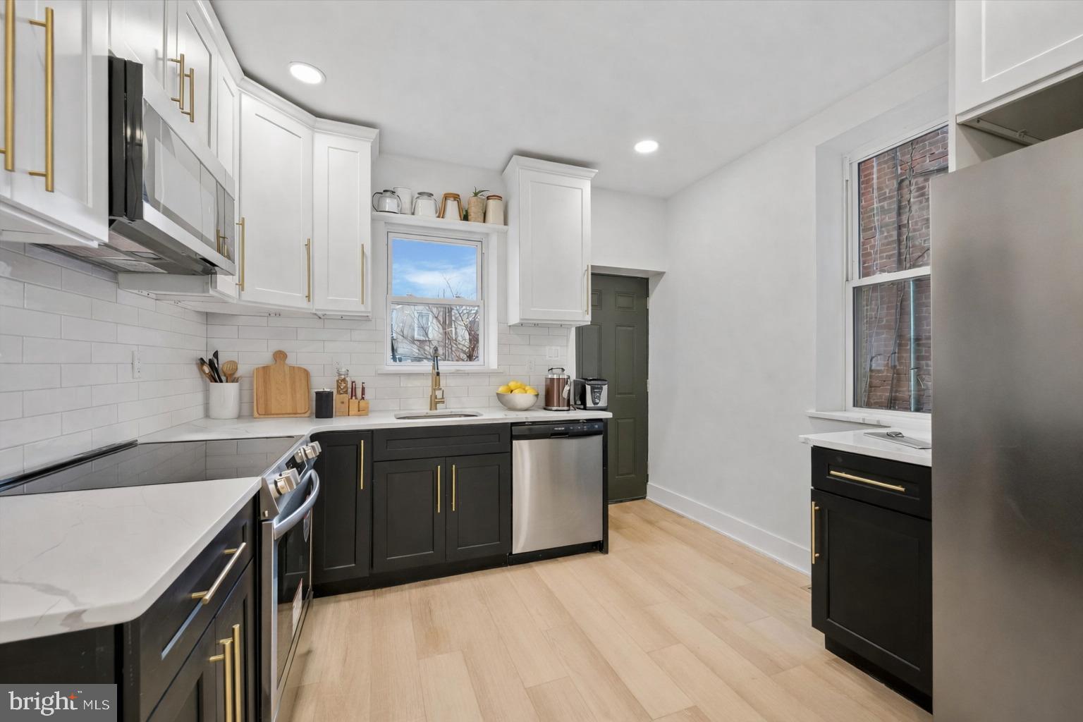 PHILADELPHIA (SOUTHWEST) - Residential