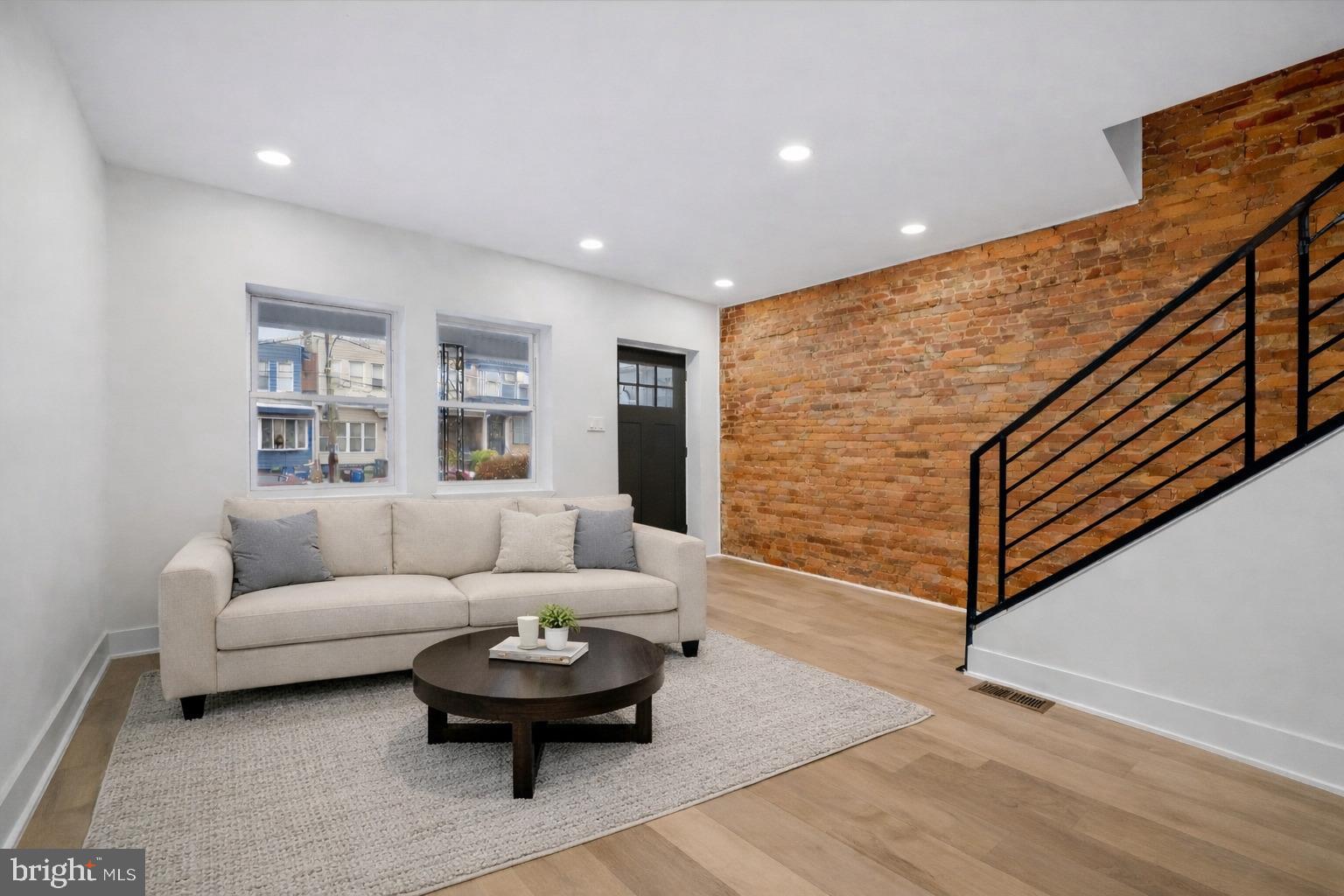 PHILADELPHIA (SOUTHWEST) - Residential