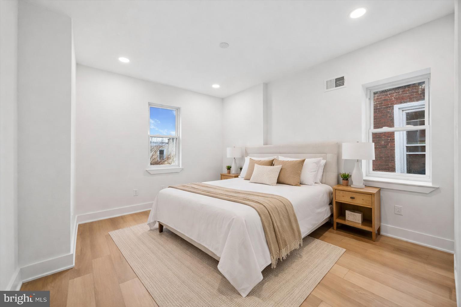 PHILADELPHIA (SOUTHWEST) - Residential