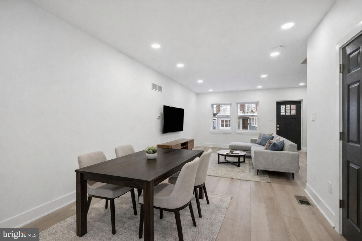 PHILADELPHIA (SOUTHWEST) - Residential