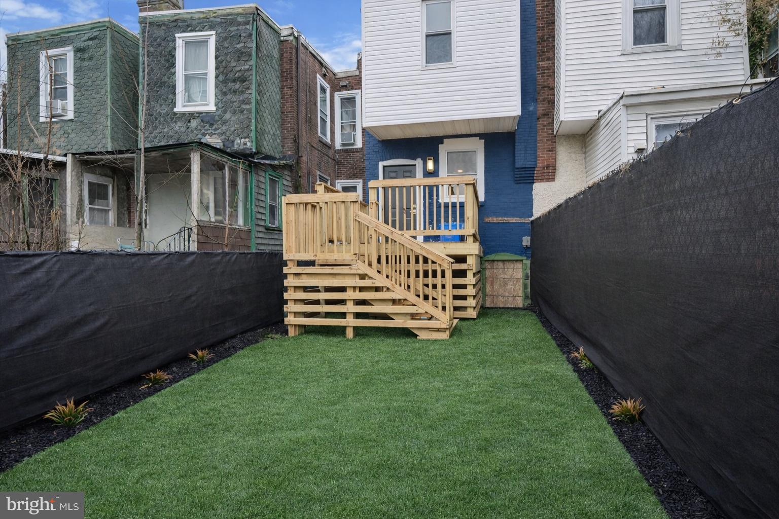 PHILADELPHIA (SOUTHWEST) - Residential