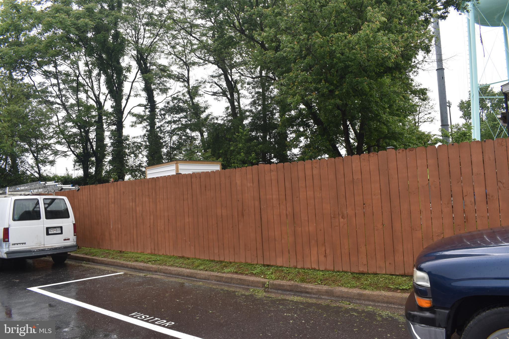 WOOTTON HEIGHTS - Residential