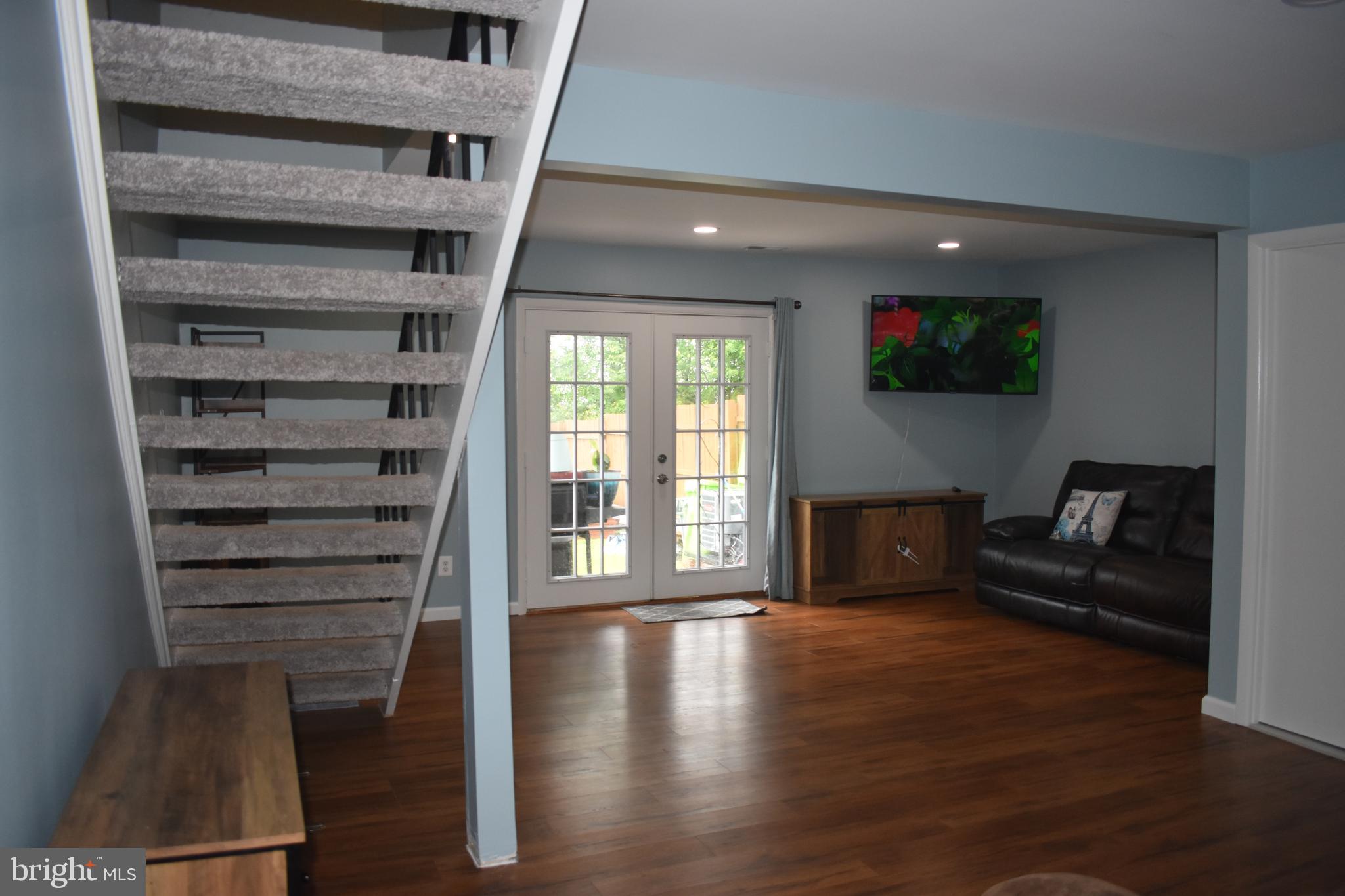 WOOTTON HEIGHTS - Residential