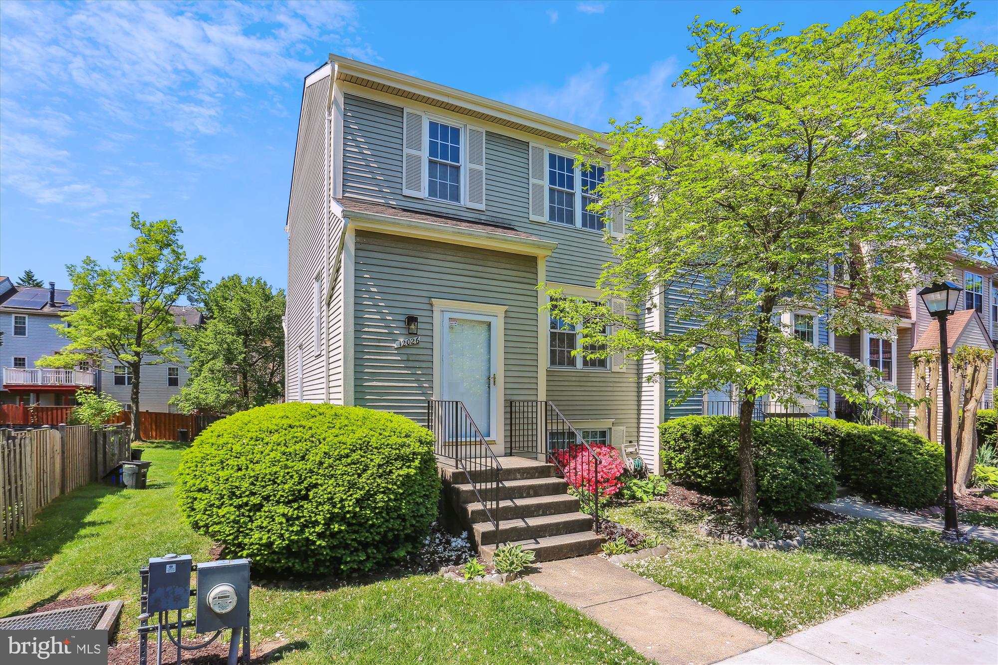 Renovated 3 Bed, 2 bath, End Unit Townhome in Stonehedge Codm neighborhood. Brand new Roof, Kitchen Granite Countertop with Passthrough to the Dining Room, New Cabinets, etc. New main level LVP, upper level Carpet. Freshly painted throughout Upper and Main Levels. Deck boards have been replaced. This end unit is ready to go for the new buyers. Back Patio is in and yard is fenced. Neighborhood Pool will be open before settlement unless you move very quickly.